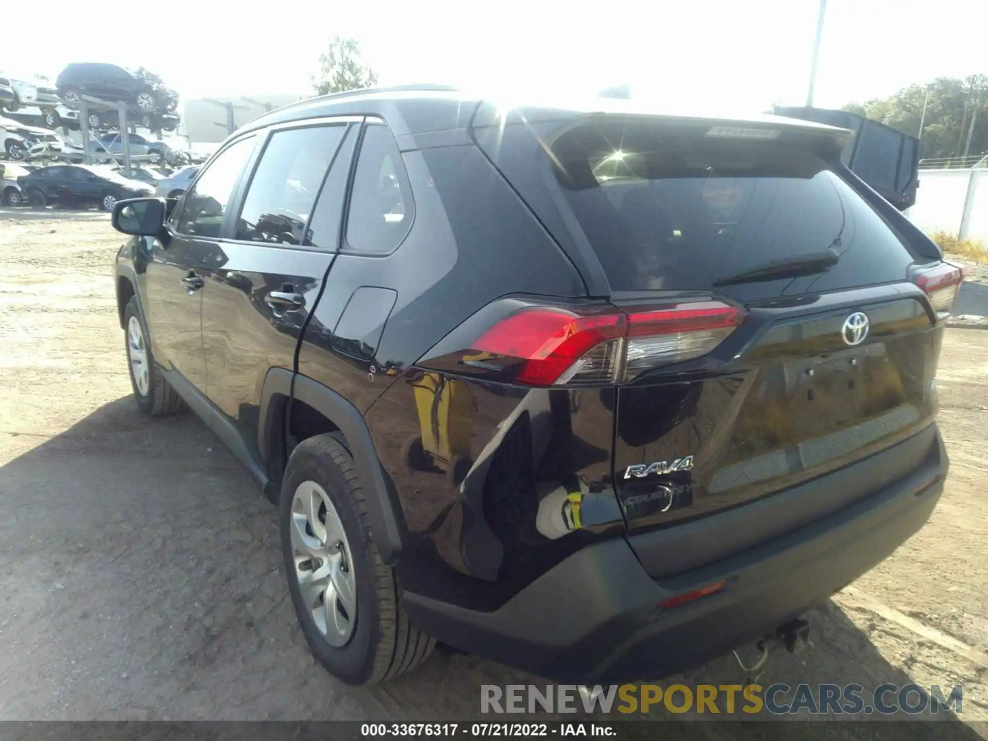 3 Фотография поврежденного автомобиля 2T3H1RFV6KC014007 TOYOTA RAV4 2019