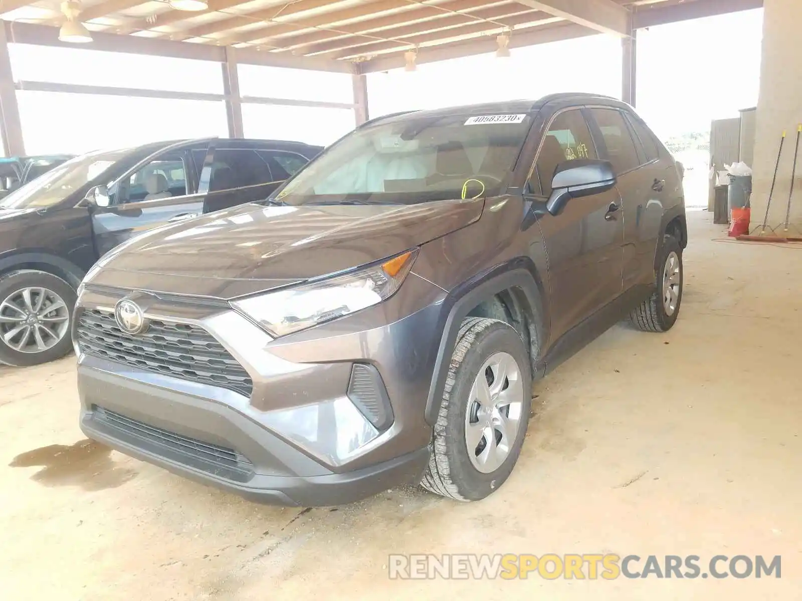 2 Photograph of a damaged car 2T3H1RFV6KC014136 TOYOTA RAV4 2019