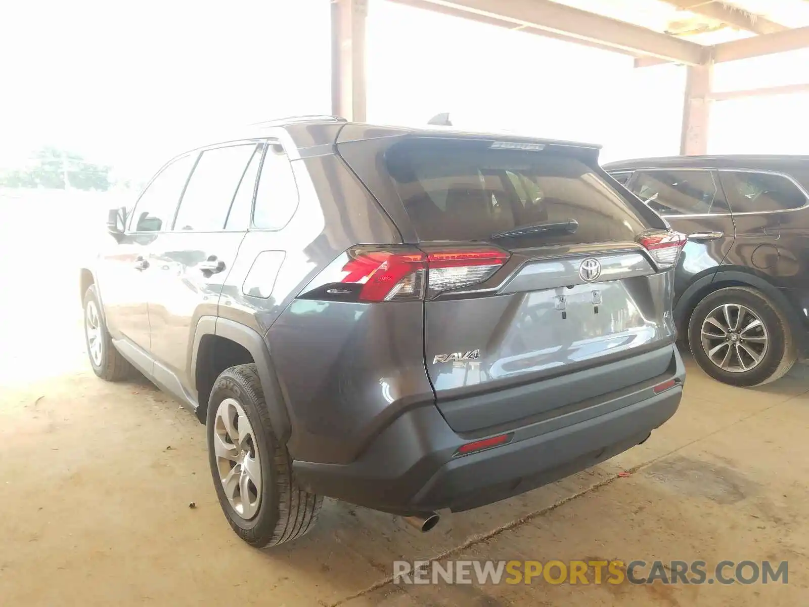 3 Photograph of a damaged car 2T3H1RFV6KC014136 TOYOTA RAV4 2019