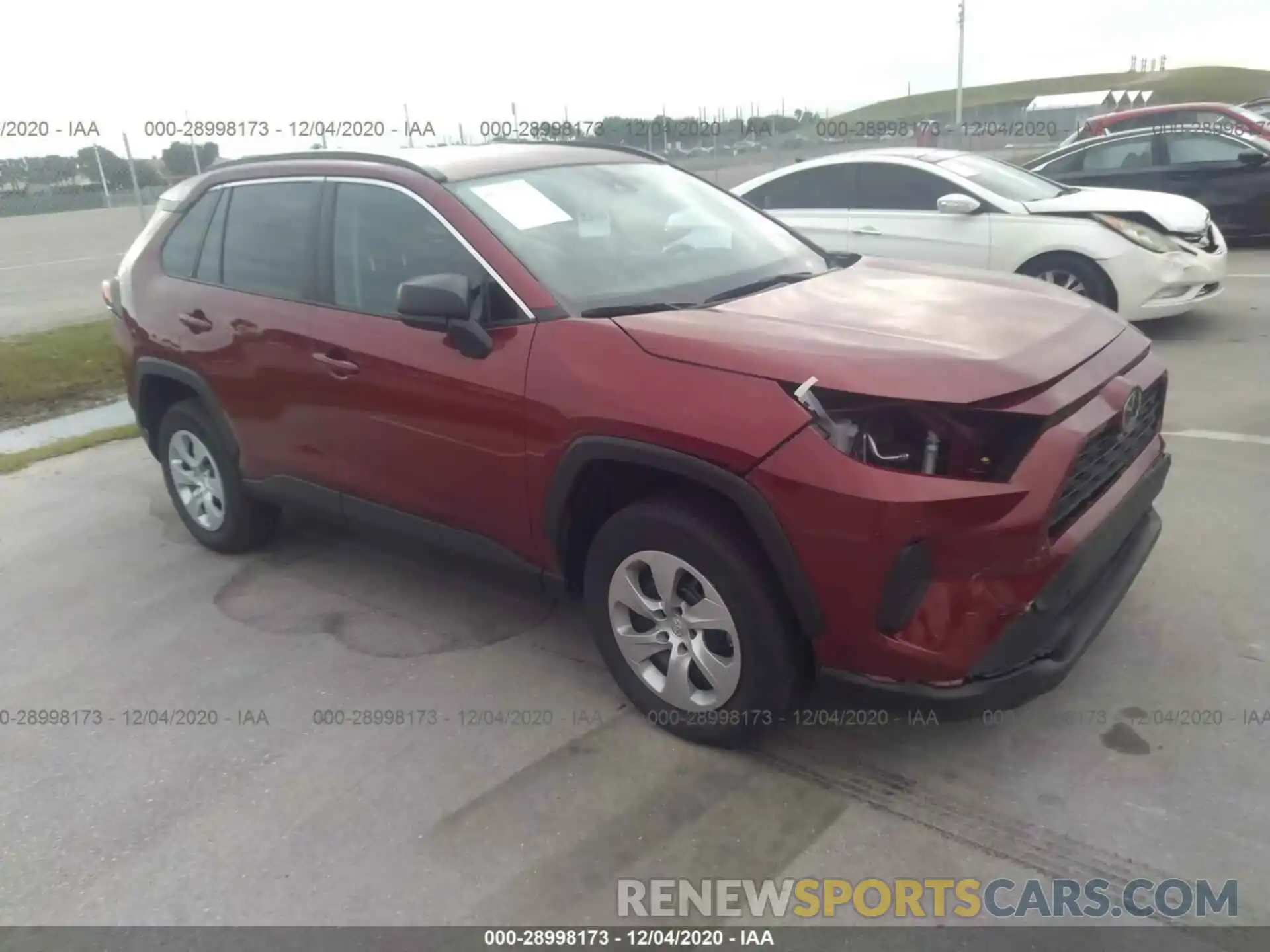 1 Photograph of a damaged car 2T3H1RFV6KC018347 TOYOTA RAV4 2019