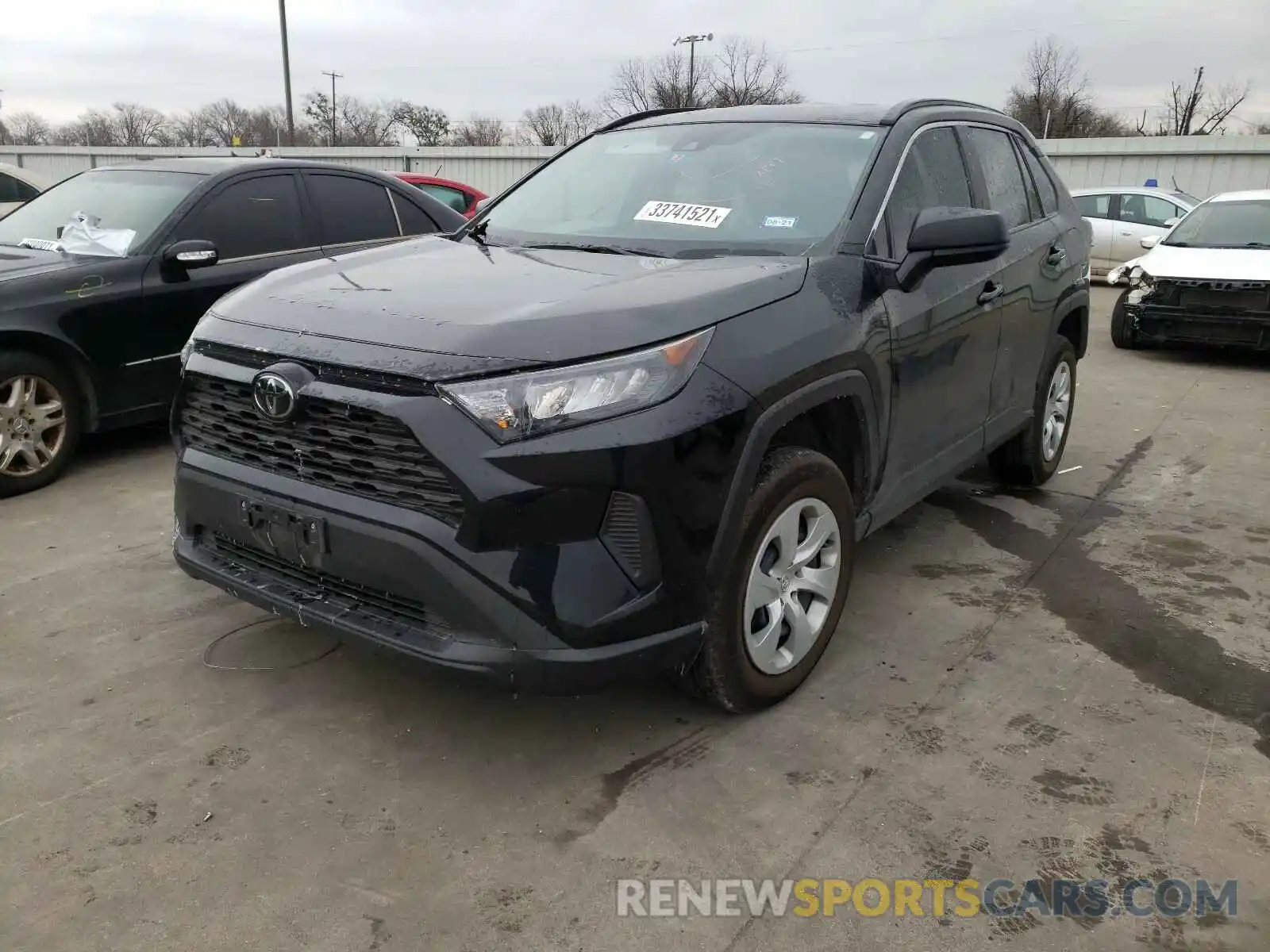 2 Photograph of a damaged car 2T3H1RFV6KC019689 TOYOTA RAV4 2019