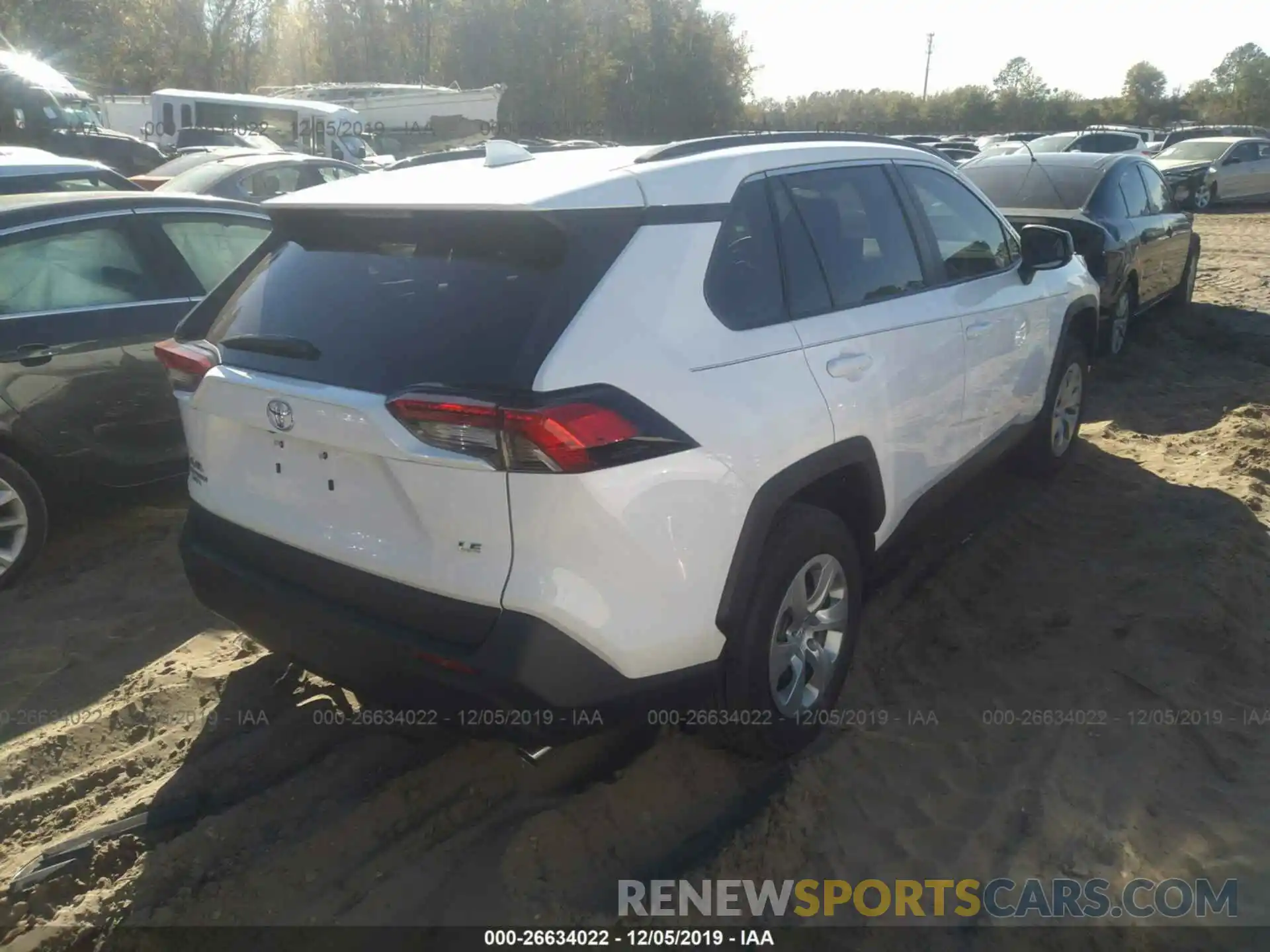 4 Photograph of a damaged car 2T3H1RFV6KC020759 TOYOTA RAV4 2019