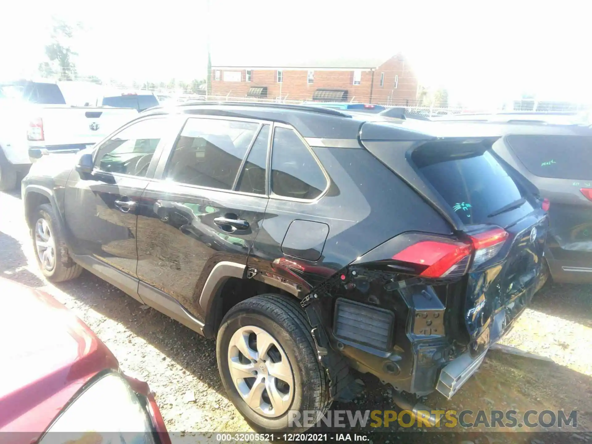 3 Photograph of a damaged car 2T3H1RFV6KC021099 TOYOTA RAV4 2019