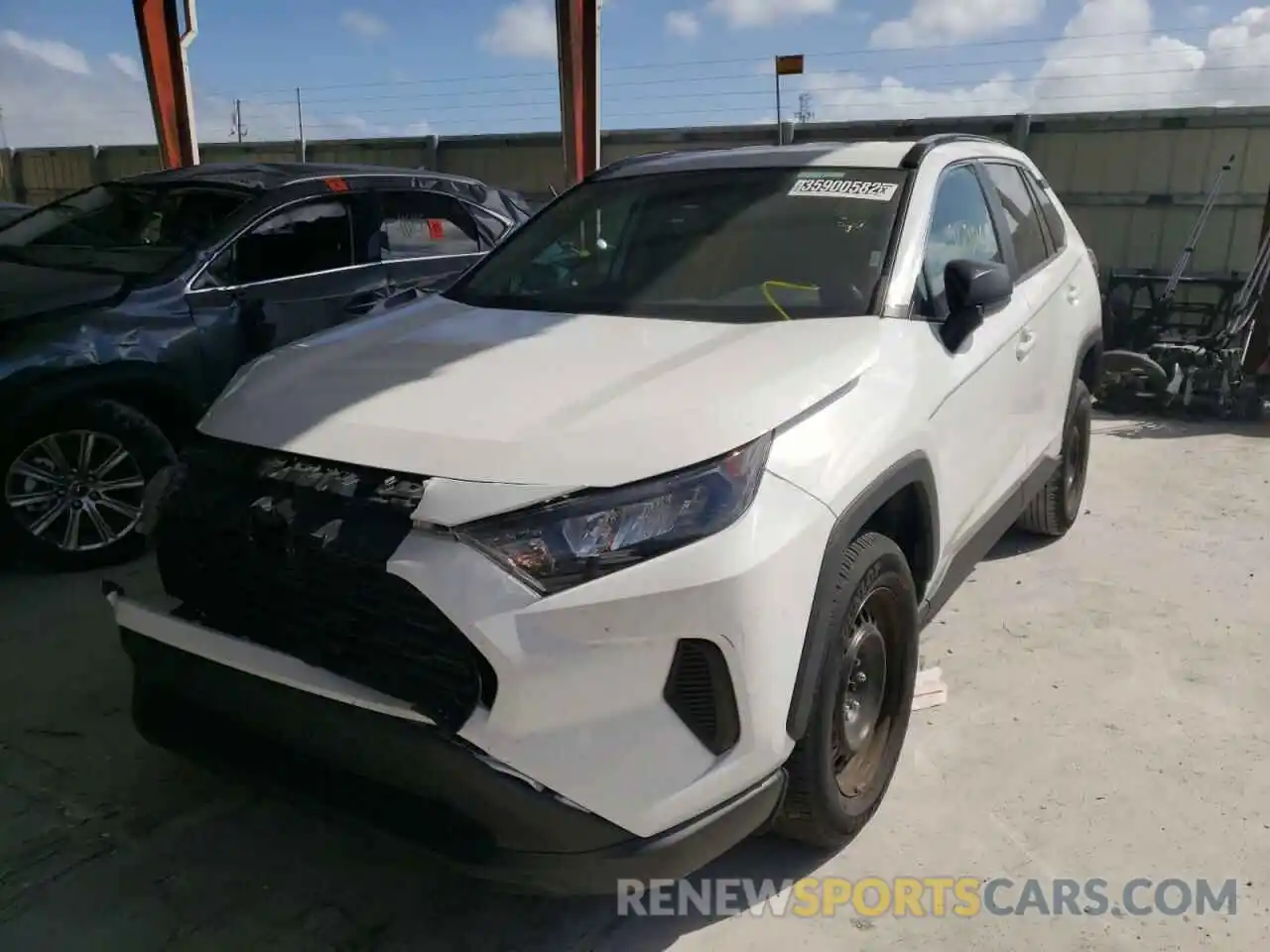 2 Photograph of a damaged car 2T3H1RFV6KC026285 TOYOTA RAV4 2019