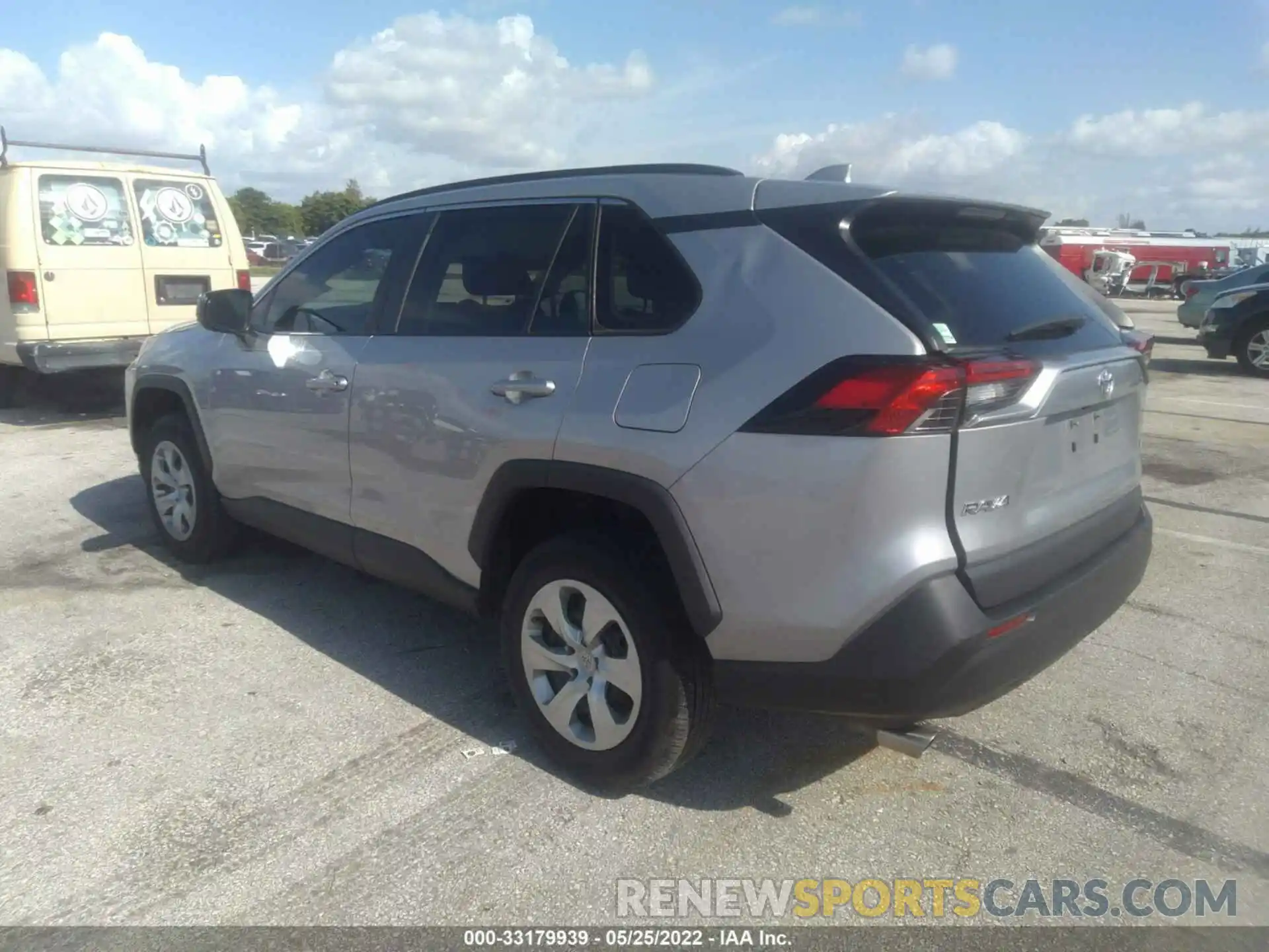 3 Photograph of a damaged car 2T3H1RFV6KC031356 TOYOTA RAV4 2019