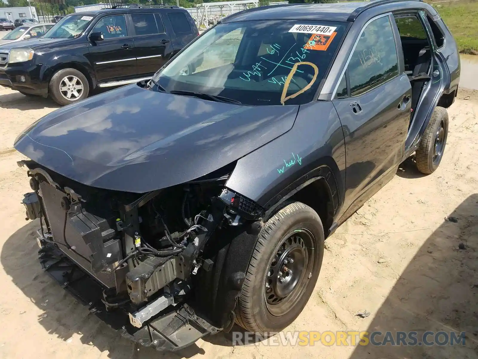 2 Photograph of a damaged car 2T3H1RFV6KW004561 TOYOTA RAV4 2019