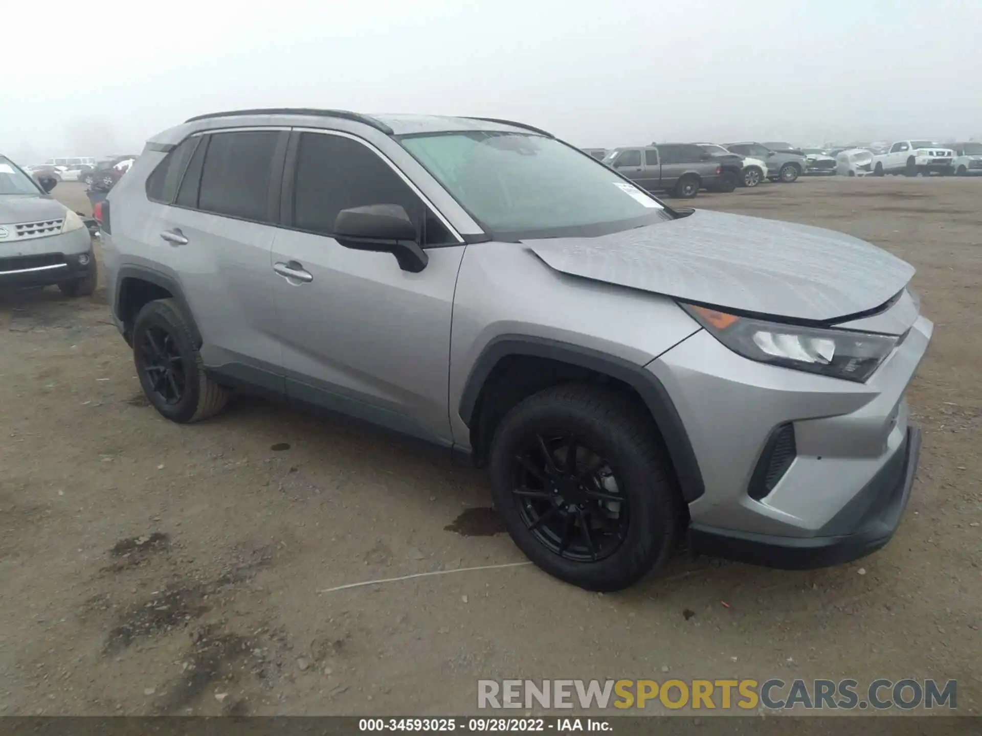 1 Photograph of a damaged car 2T3H1RFV6KW011977 TOYOTA RAV4 2019