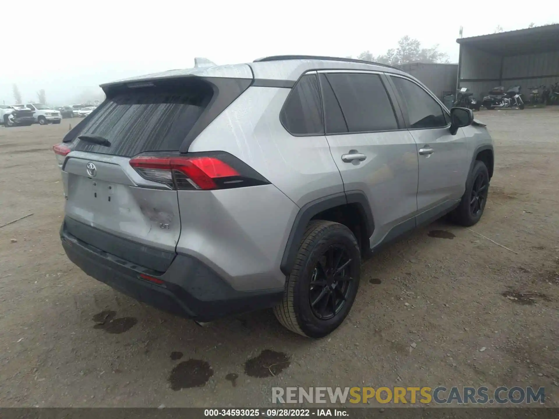 4 Photograph of a damaged car 2T3H1RFV6KW011977 TOYOTA RAV4 2019