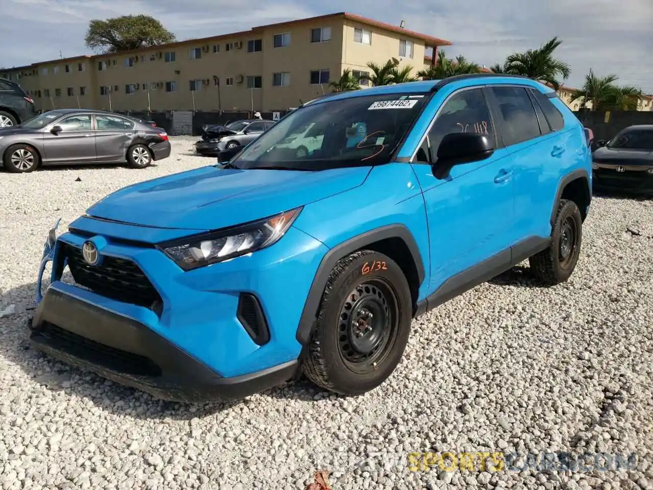 2 Фотография поврежденного автомобиля 2T3H1RFV6KW012983 TOYOTA RAV4 2019