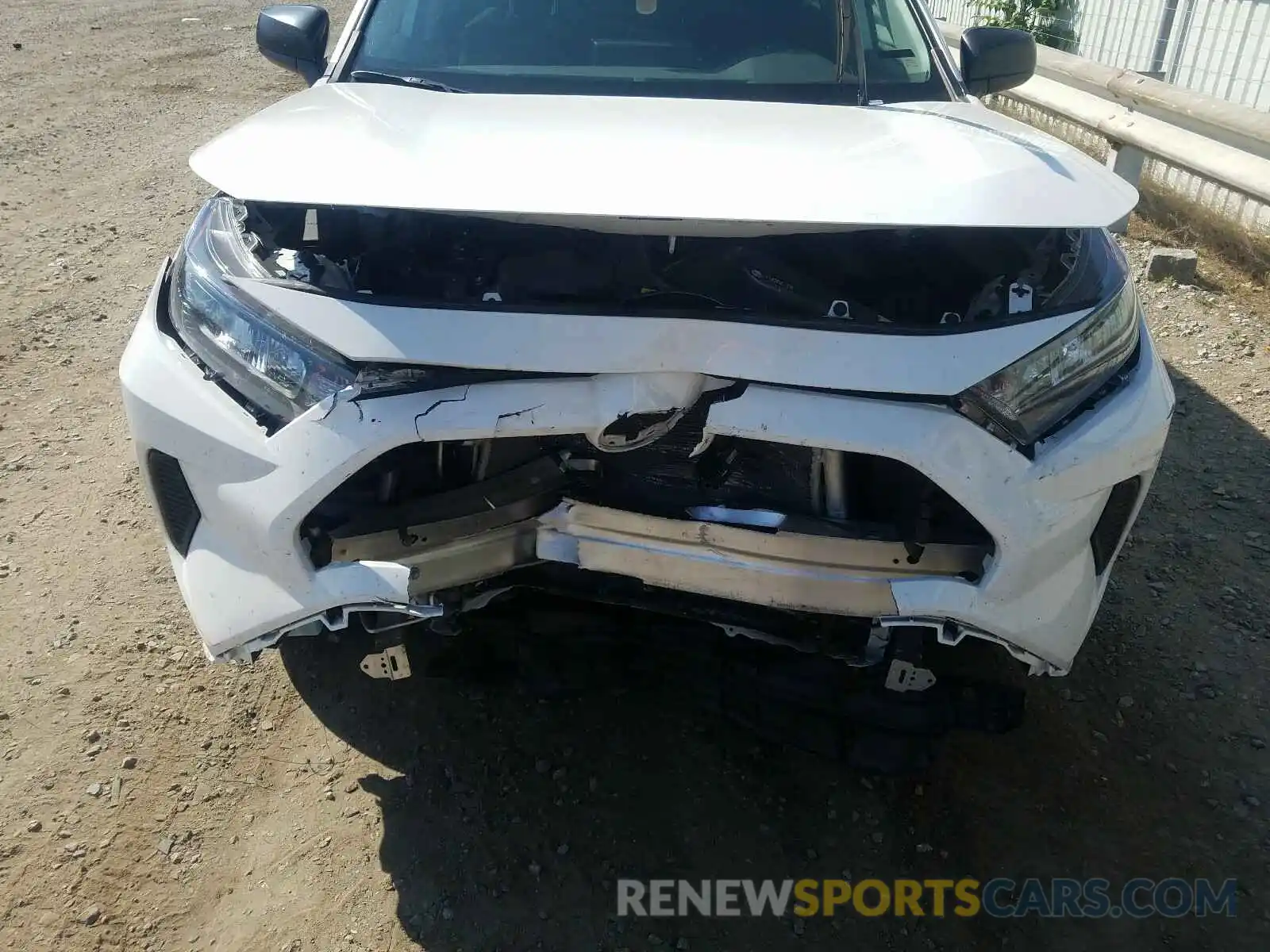 7 Photograph of a damaged car 2T3H1RFV6KW013325 TOYOTA RAV4 2019