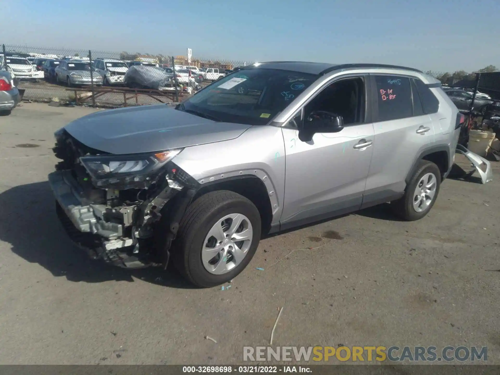 2 Фотография поврежденного автомобиля 2T3H1RFV6KW022591 TOYOTA RAV4 2019