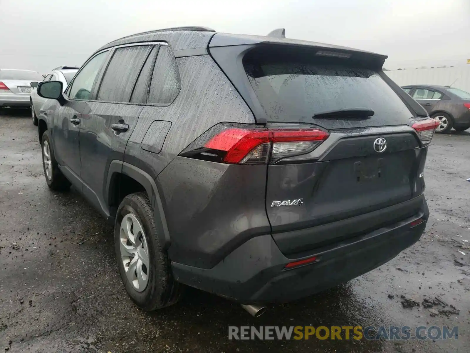 3 Photograph of a damaged car 2T3H1RFV6KW022980 TOYOTA RAV4 2019