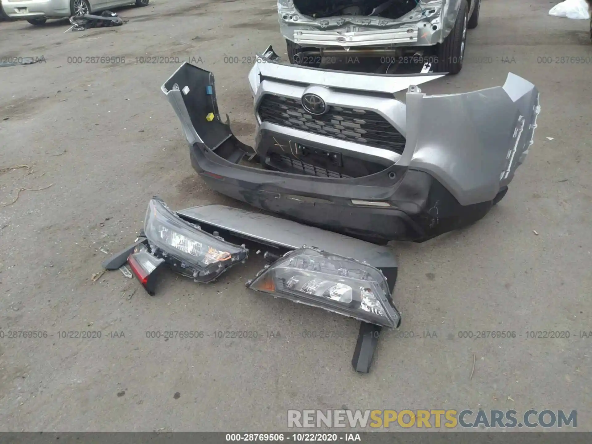 12 Фотография поврежденного автомобиля 2T3H1RFV6KW025572 TOYOTA RAV4 2019