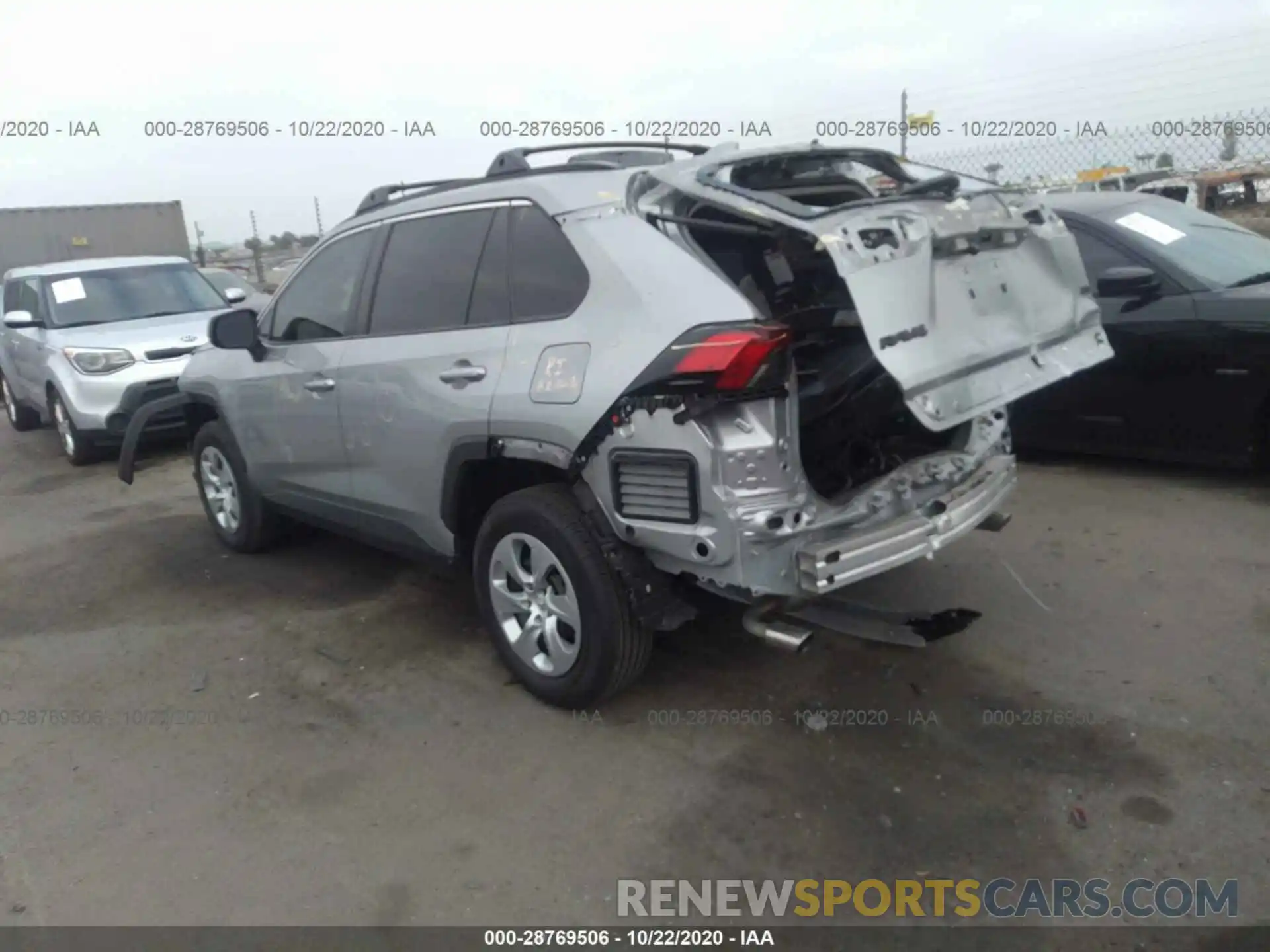 3 Фотография поврежденного автомобиля 2T3H1RFV6KW025572 TOYOTA RAV4 2019