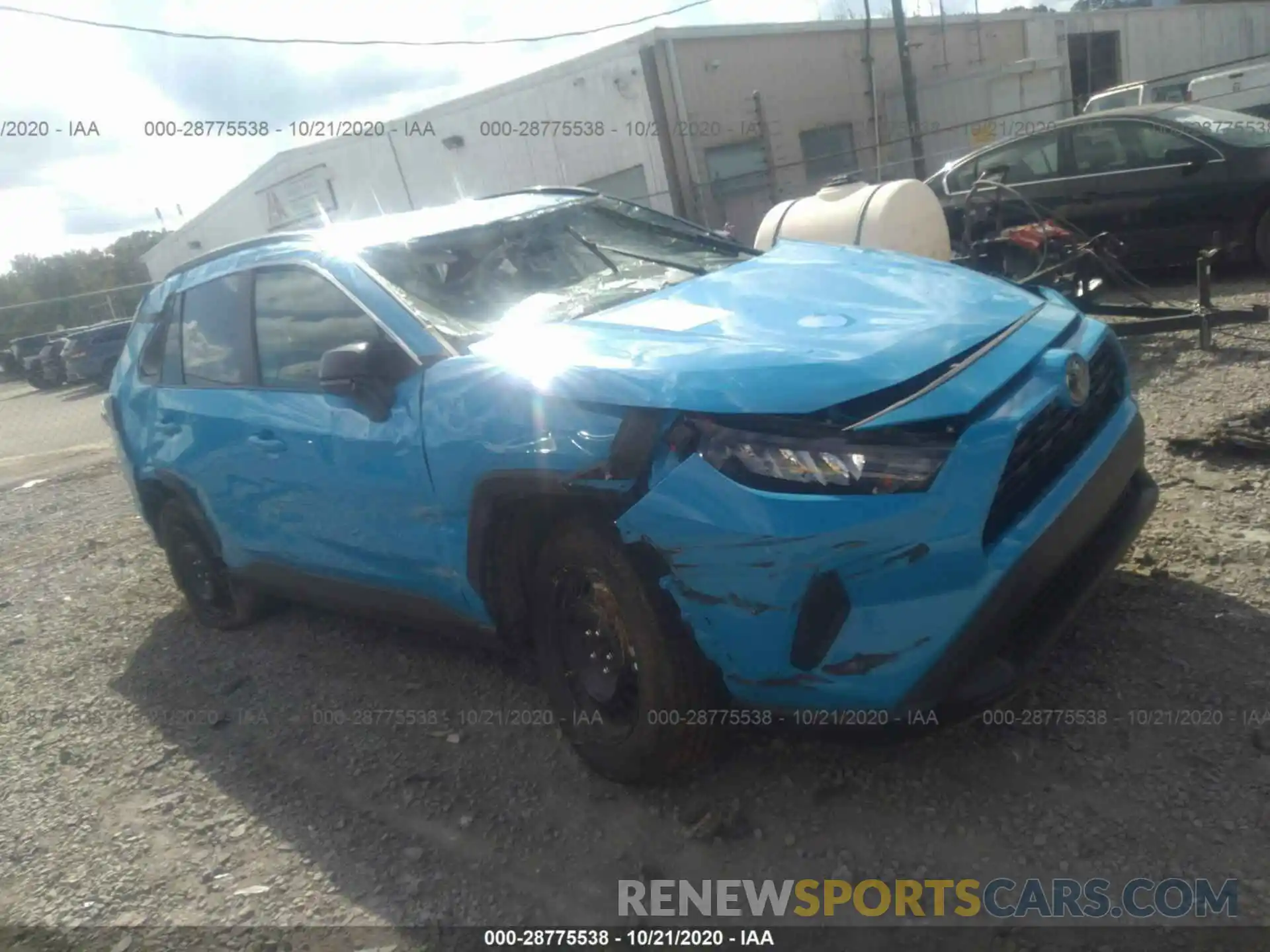 1 Photograph of a damaged car 2T3H1RFV6KW025944 TOYOTA RAV4 2019