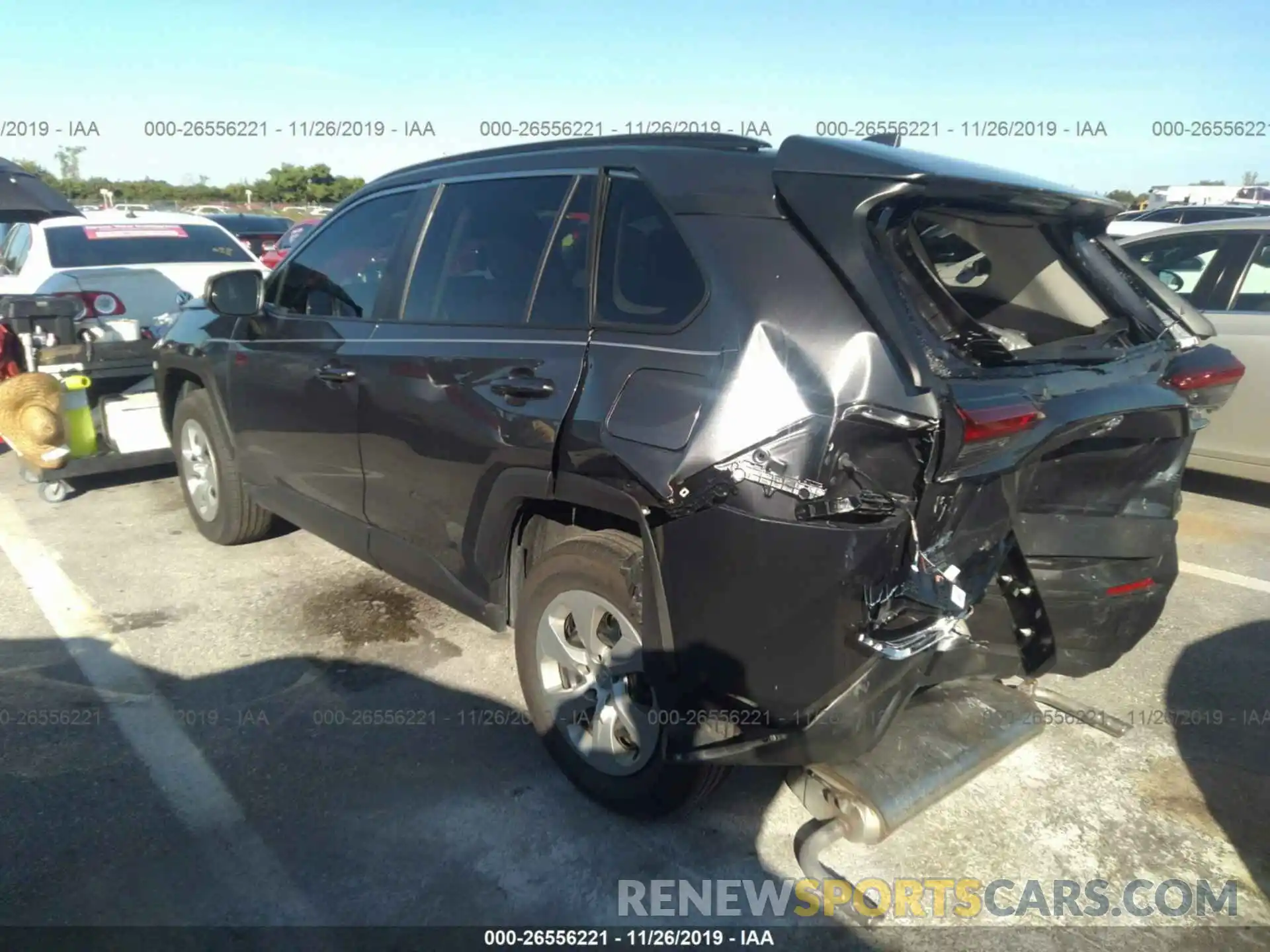 3 Фотография поврежденного автомобиля 2T3H1RFV6KW034501 TOYOTA RAV4 2019