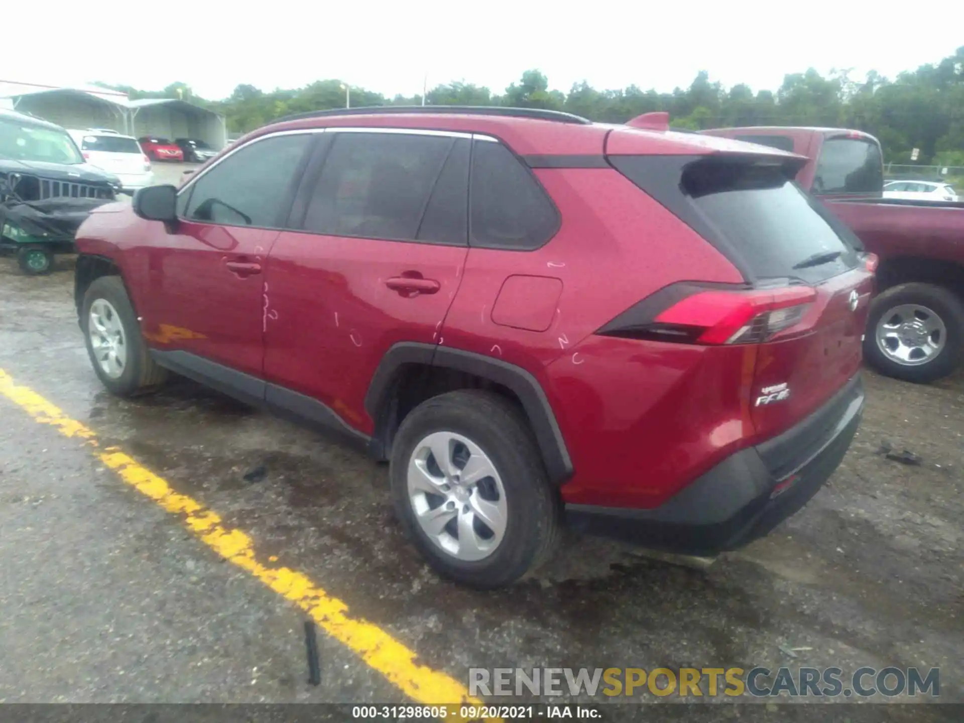 3 Photograph of a damaged car 2T3H1RFV6KW037138 TOYOTA RAV4 2019