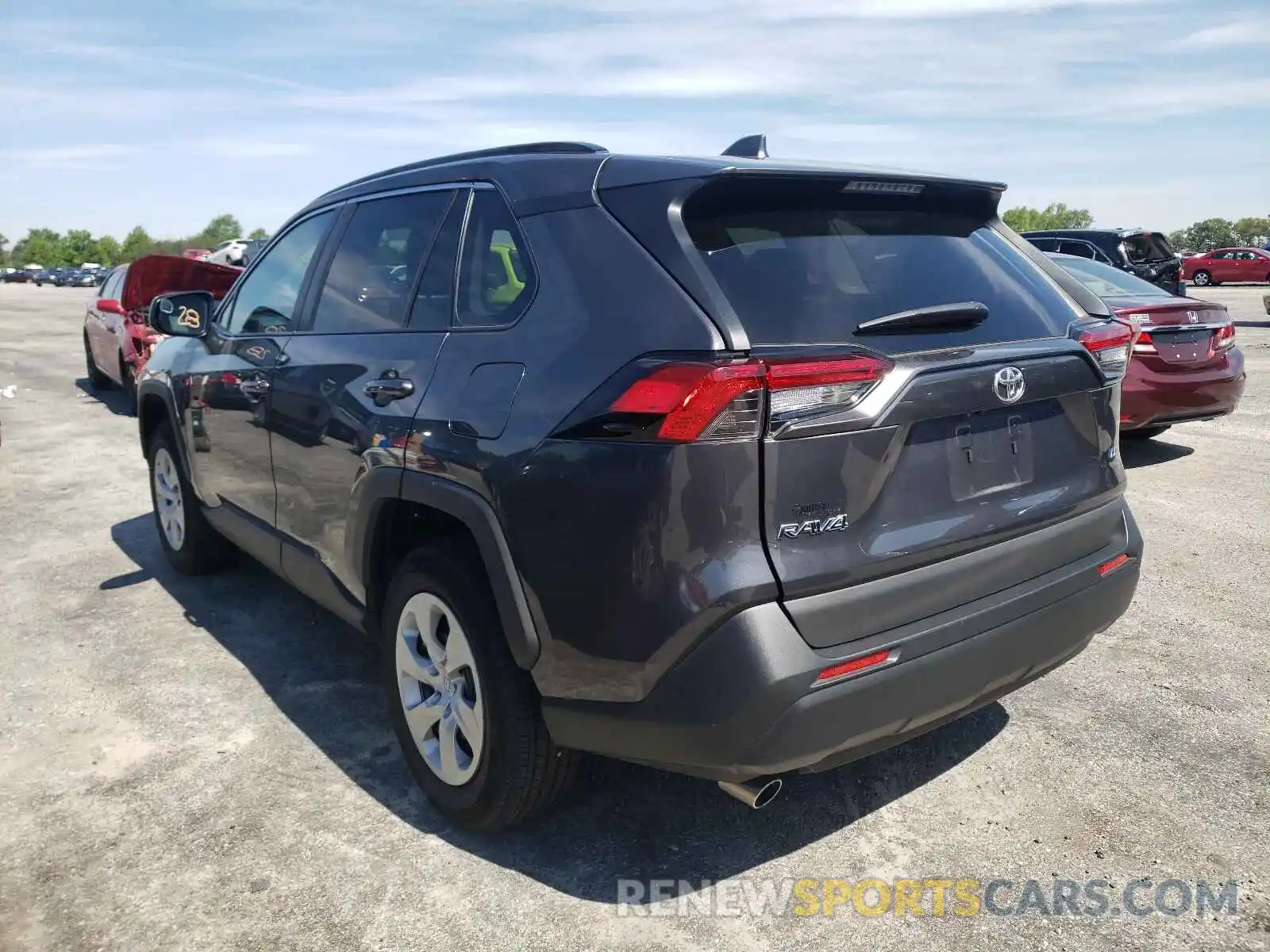 3 Photograph of a damaged car 2T3H1RFV6KW041528 TOYOTA RAV4 2019