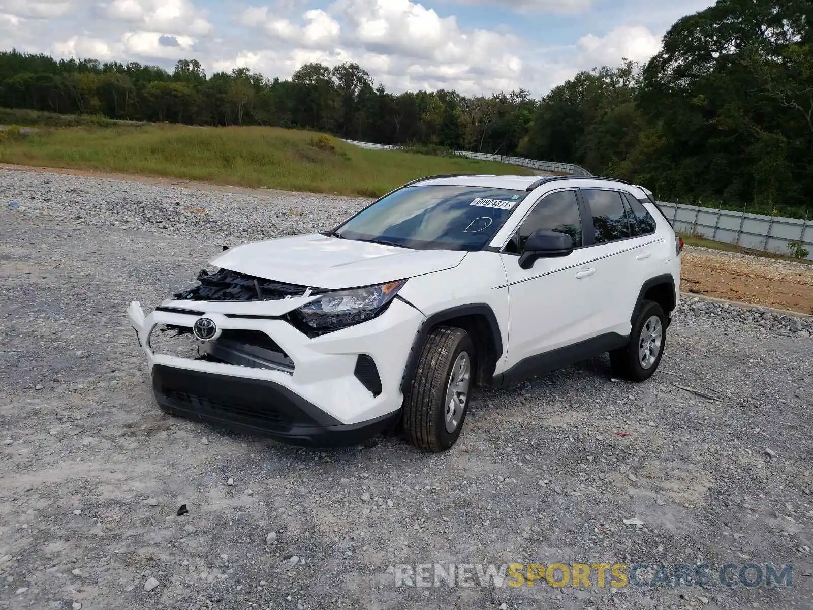 2 Photograph of a damaged car 2T3H1RFV6KW046583 TOYOTA RAV4 2019