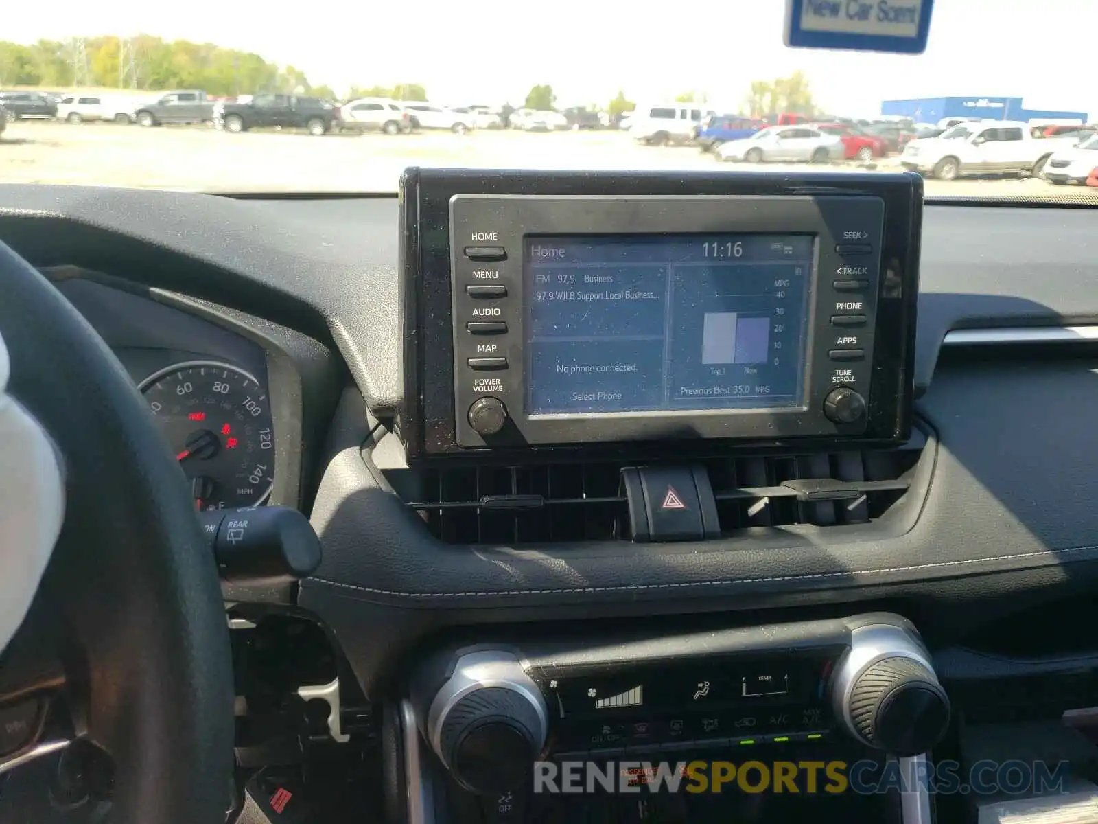 9 Photograph of a damaged car 2T3H1RFV6KW052139 TOYOTA RAV4 2019