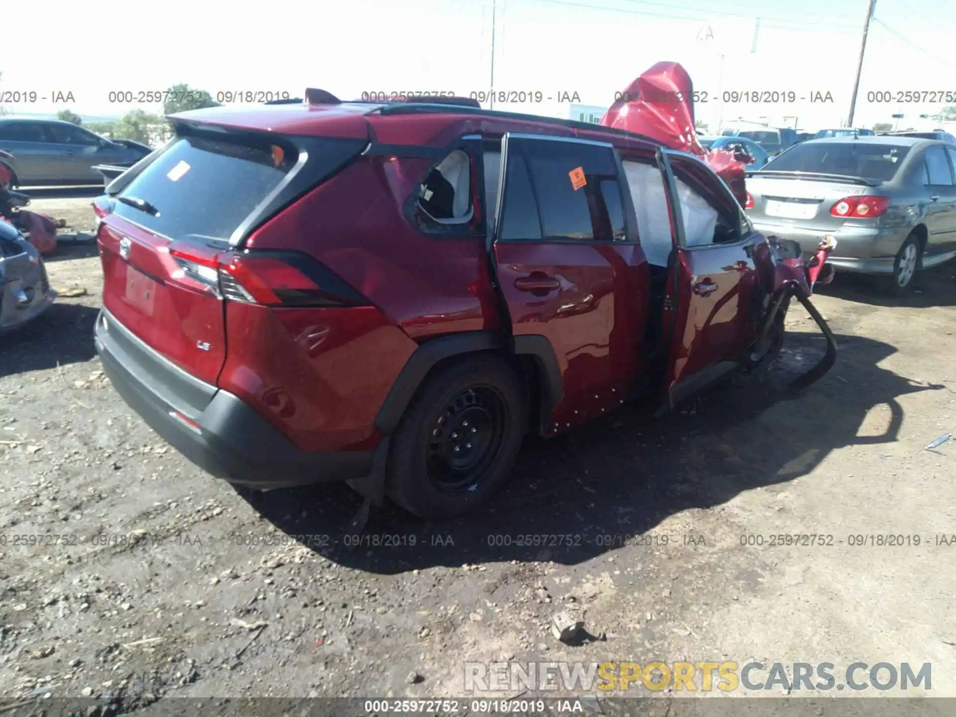 4 Фотография поврежденного автомобиля 2T3H1RFV7KC004652 TOYOTA RAV4 2019