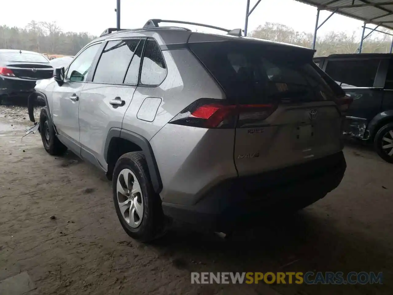 3 Photograph of a damaged car 2T3H1RFV7KC007485 TOYOTA RAV4 2019