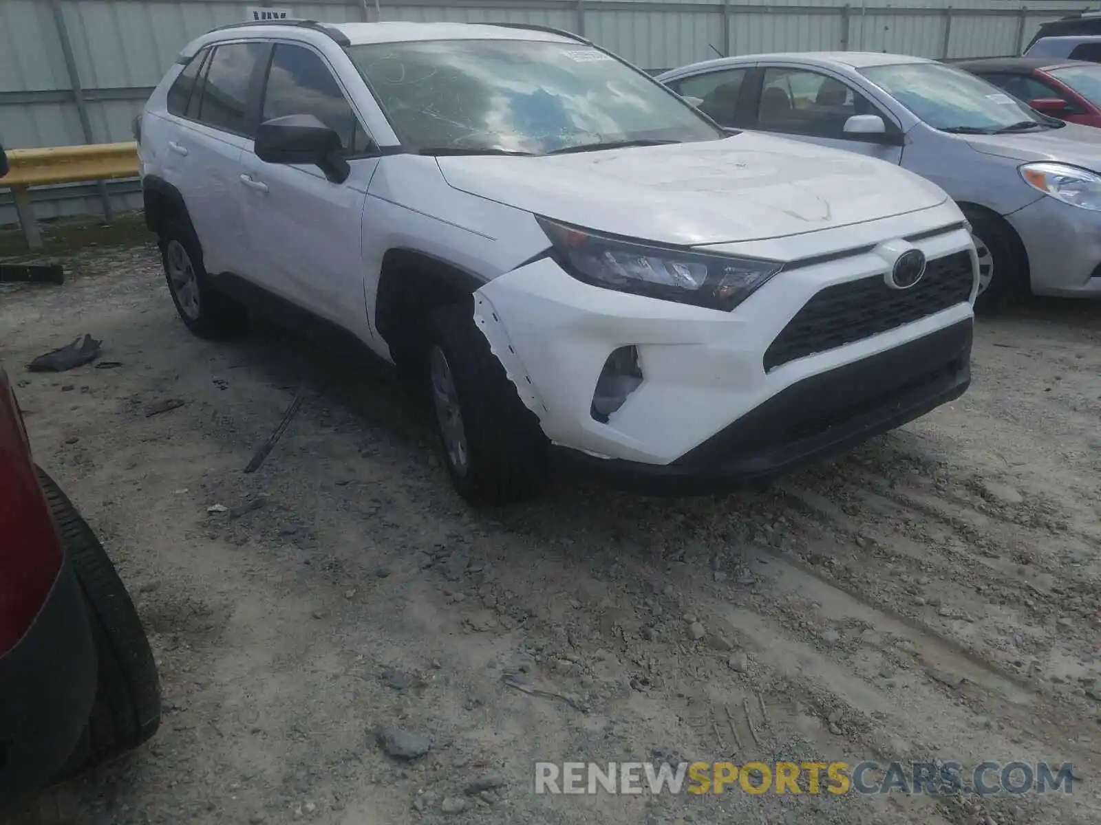 1 Фотография поврежденного автомобиля 2T3H1RFV7KC019331 TOYOTA RAV4 2019