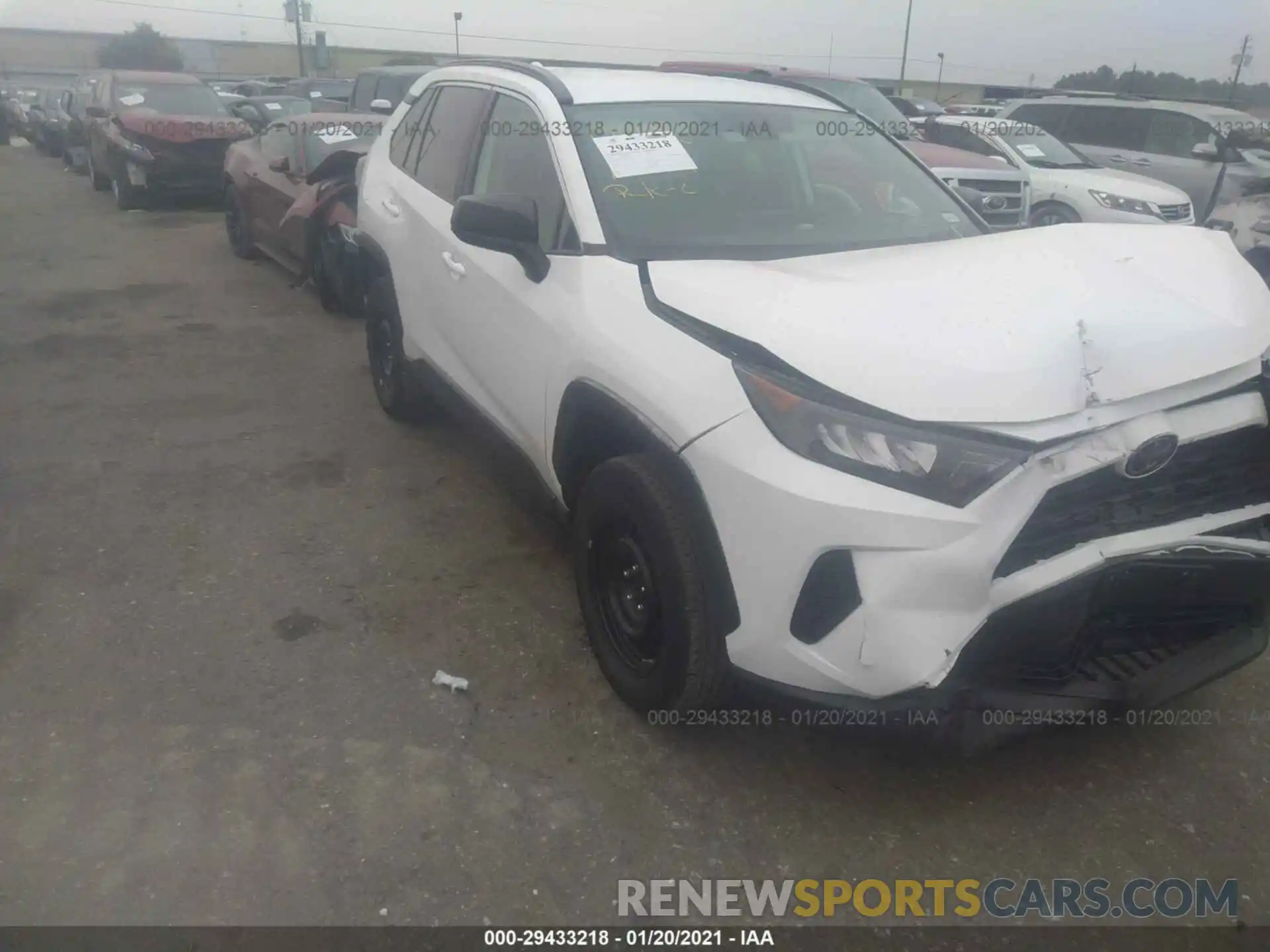 1 Photograph of a damaged car 2T3H1RFV7KC021354 TOYOTA RAV4 2019