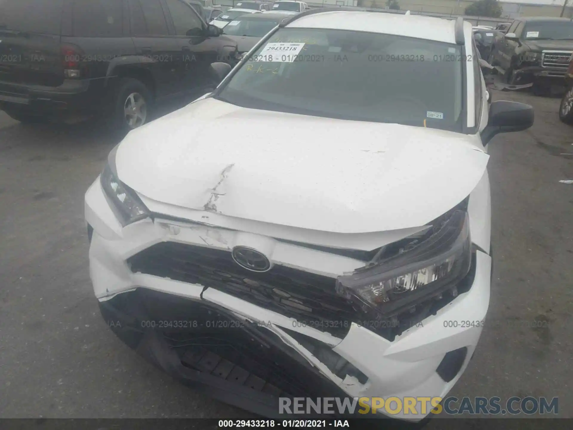 6 Photograph of a damaged car 2T3H1RFV7KC021354 TOYOTA RAV4 2019