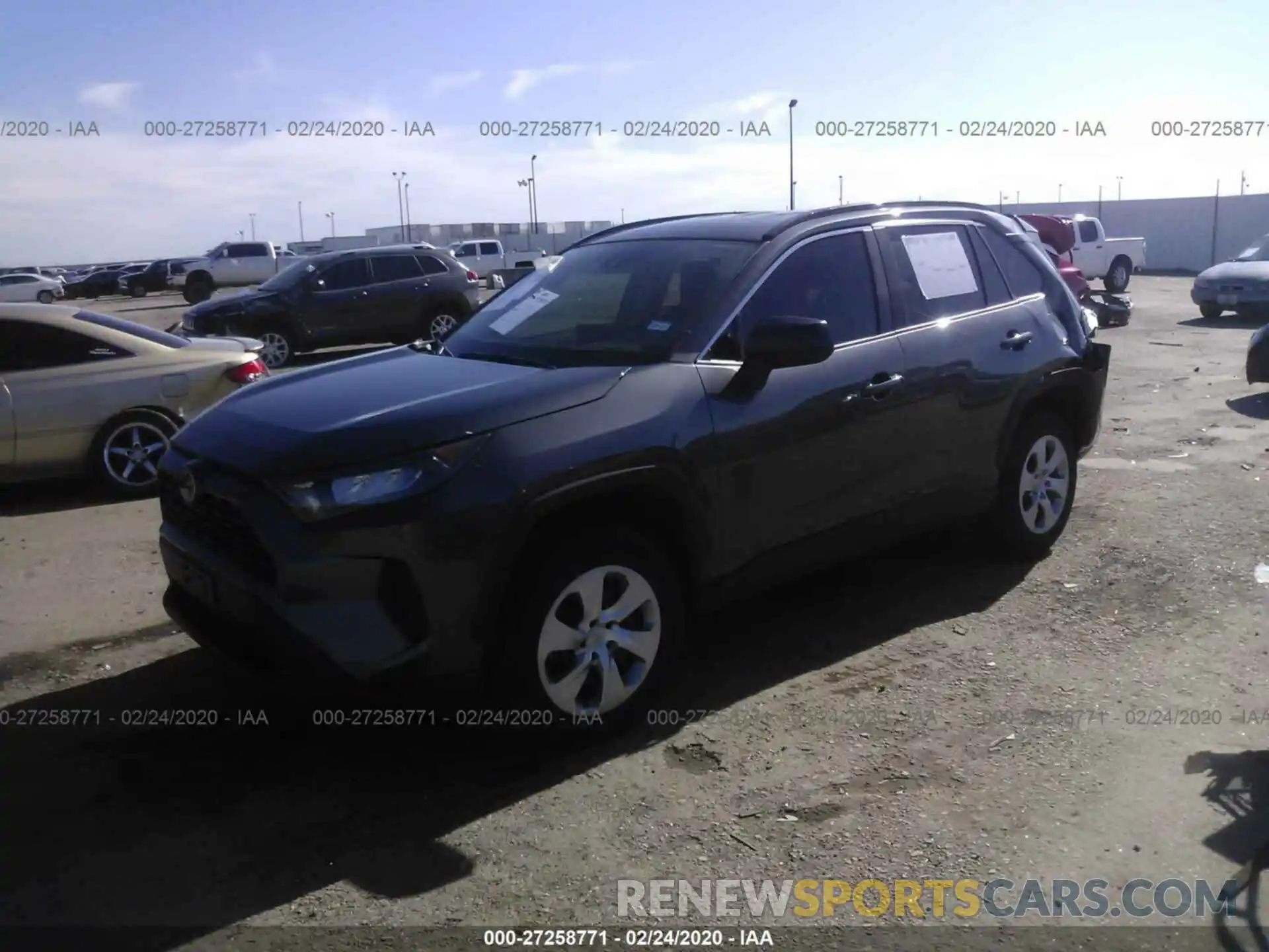 2 Photograph of a damaged car 2T3H1RFV7KC027364 TOYOTA RAV4 2019