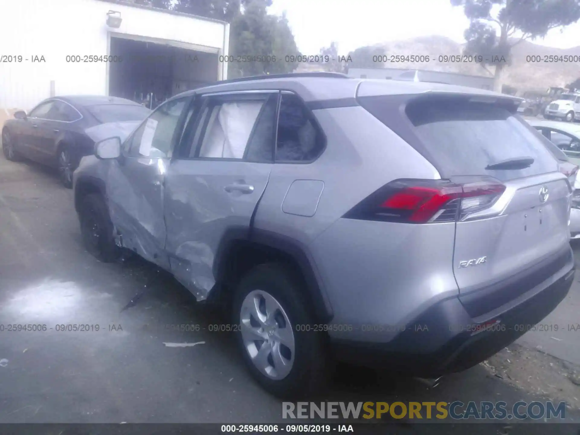 3 Photograph of a damaged car 2T3H1RFV7KW005749 TOYOTA RAV4 2019