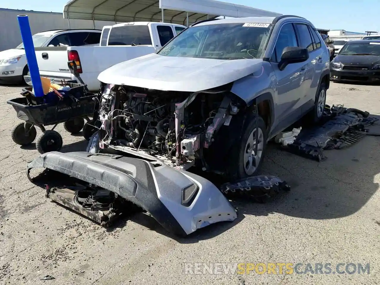 2 Photograph of a damaged car 2T3H1RFV7KW012782 TOYOTA RAV4 2019