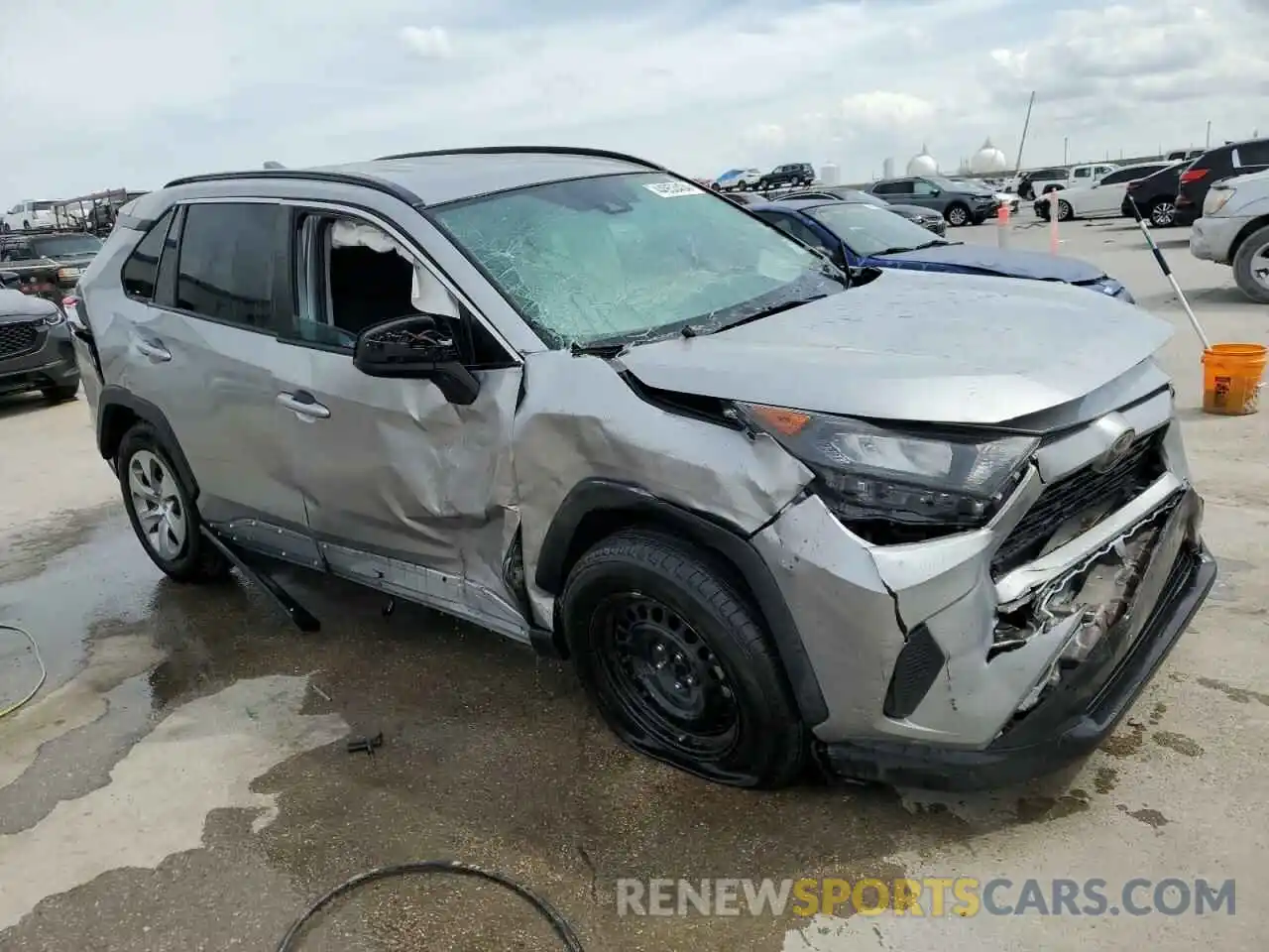 4 Фотография поврежденного автомобиля 2T3H1RFV7KW016119 TOYOTA RAV4 2019