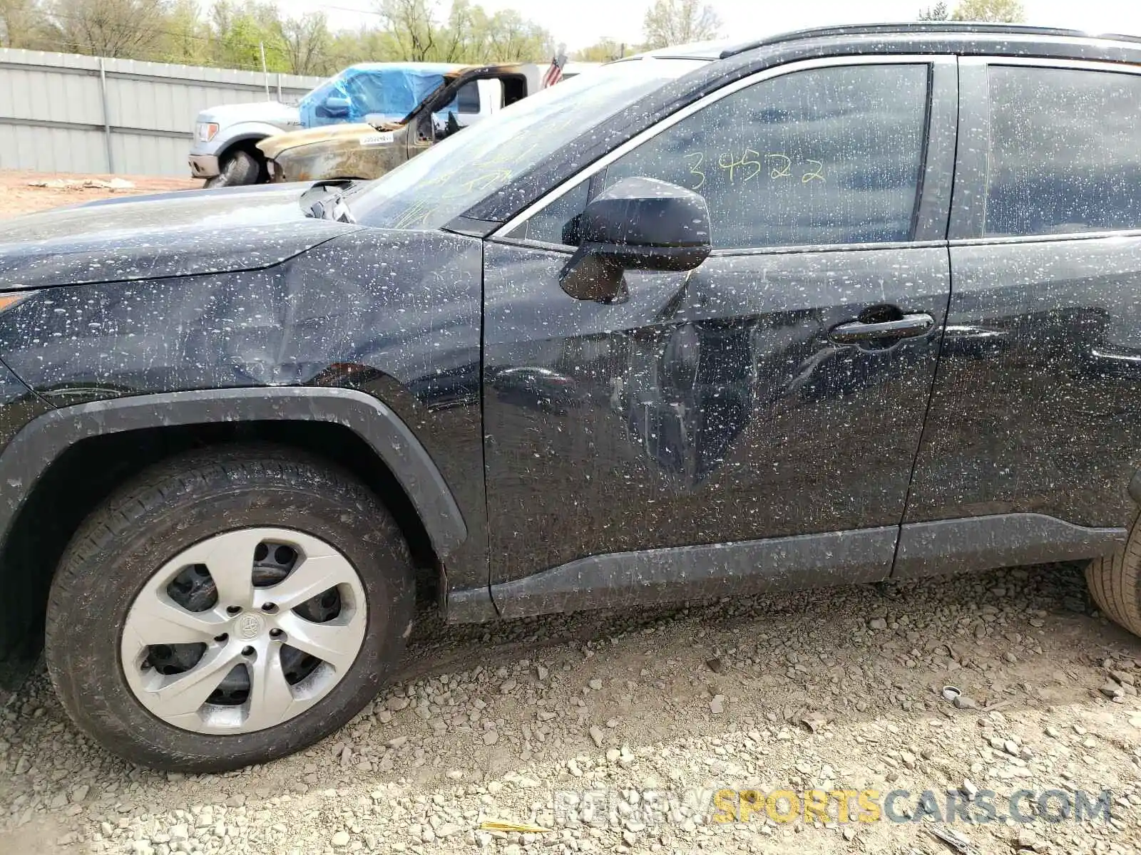 9 Фотография поврежденного автомобиля 2T3H1RFV7KW021384 TOYOTA RAV4 2019