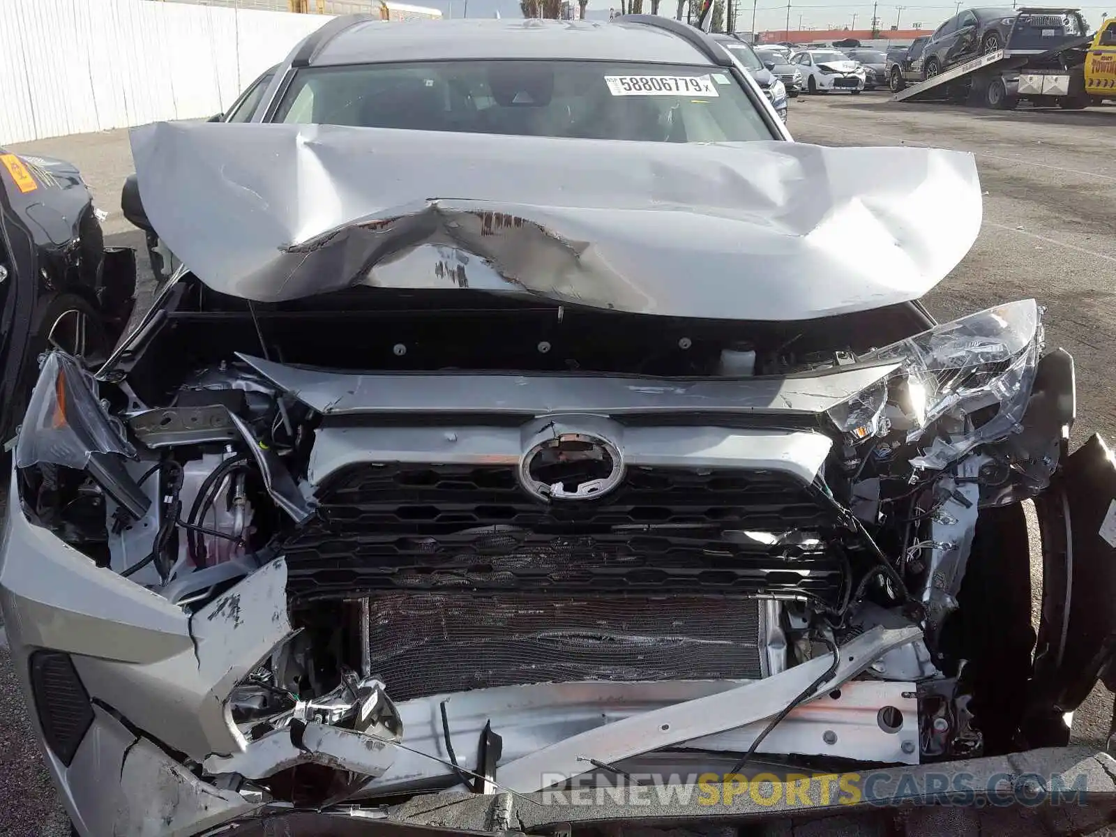 7 Photograph of a damaged car 2T3H1RFV7KW026830 TOYOTA RAV4 2019