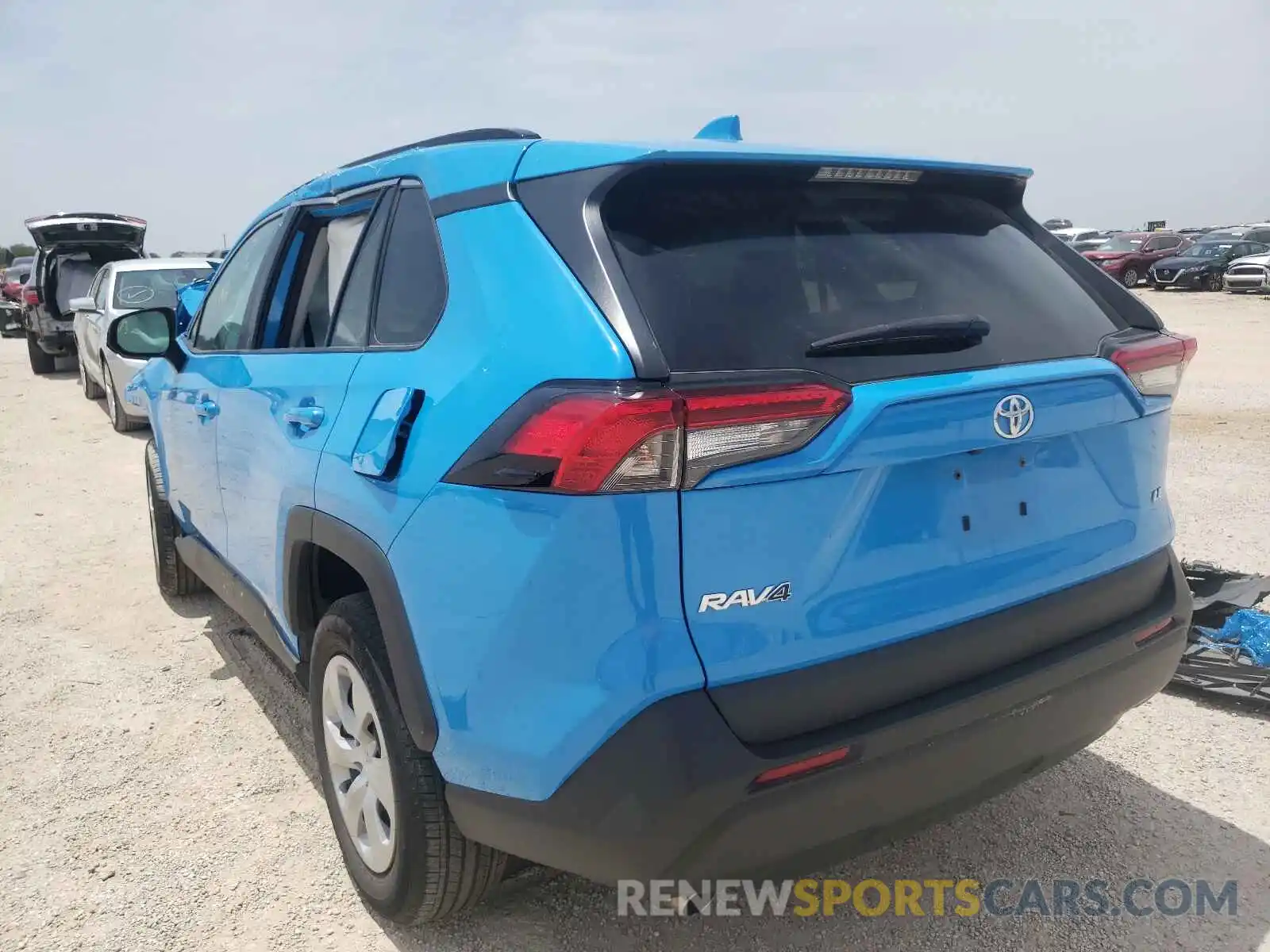 3 Photograph of a damaged car 2T3H1RFV7KW027542 TOYOTA RAV4 2019