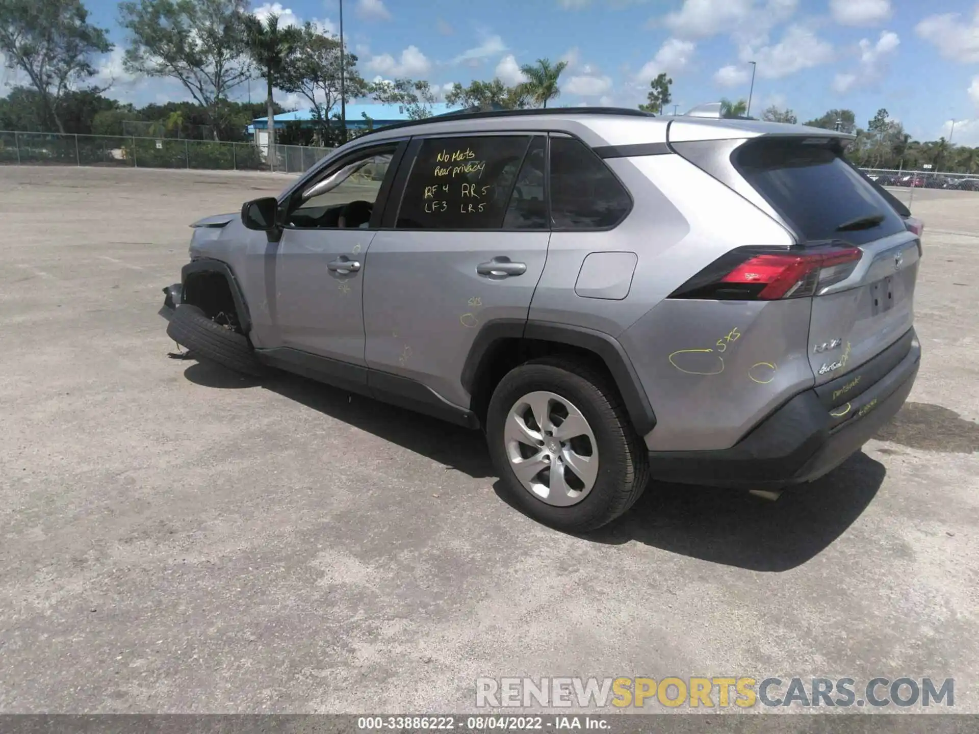 3 Photograph of a damaged car 2T3H1RFV7KW028271 TOYOTA RAV4 2019