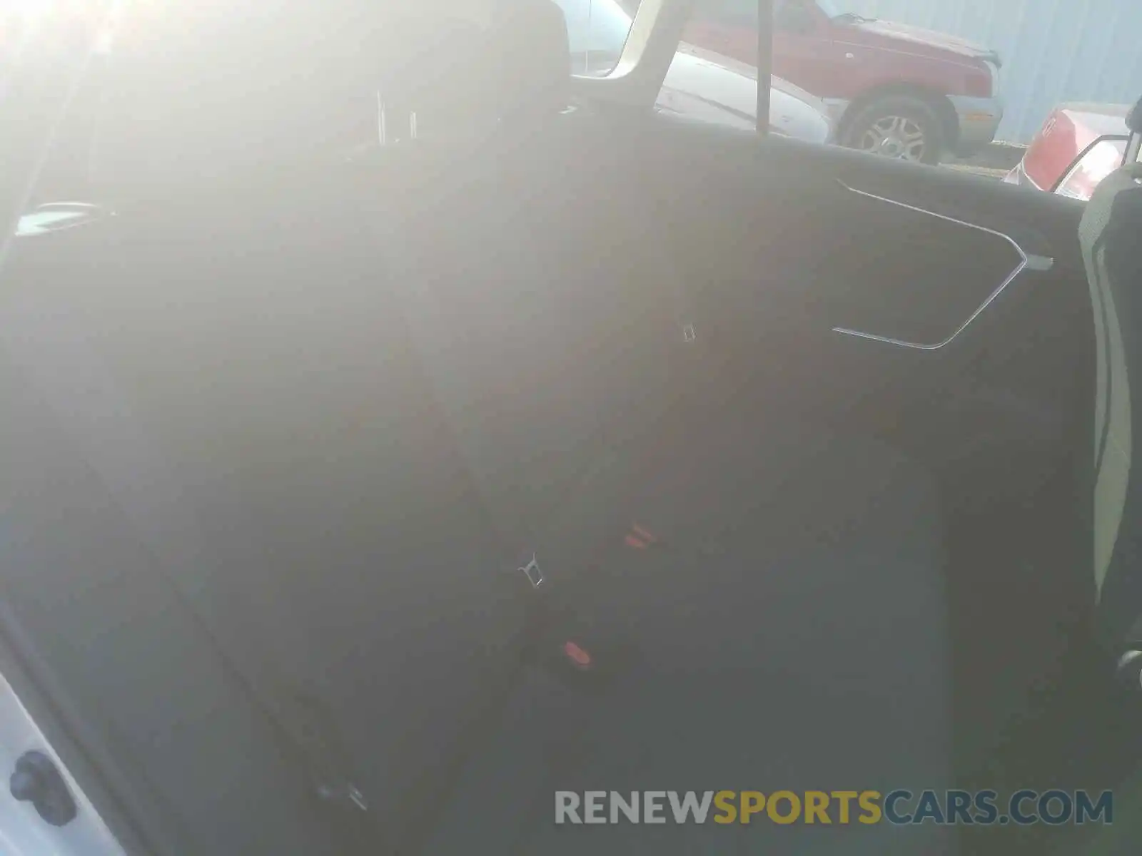 6 Photograph of a damaged car 2T3H1RFV7KW032384 TOYOTA RAV4 2019