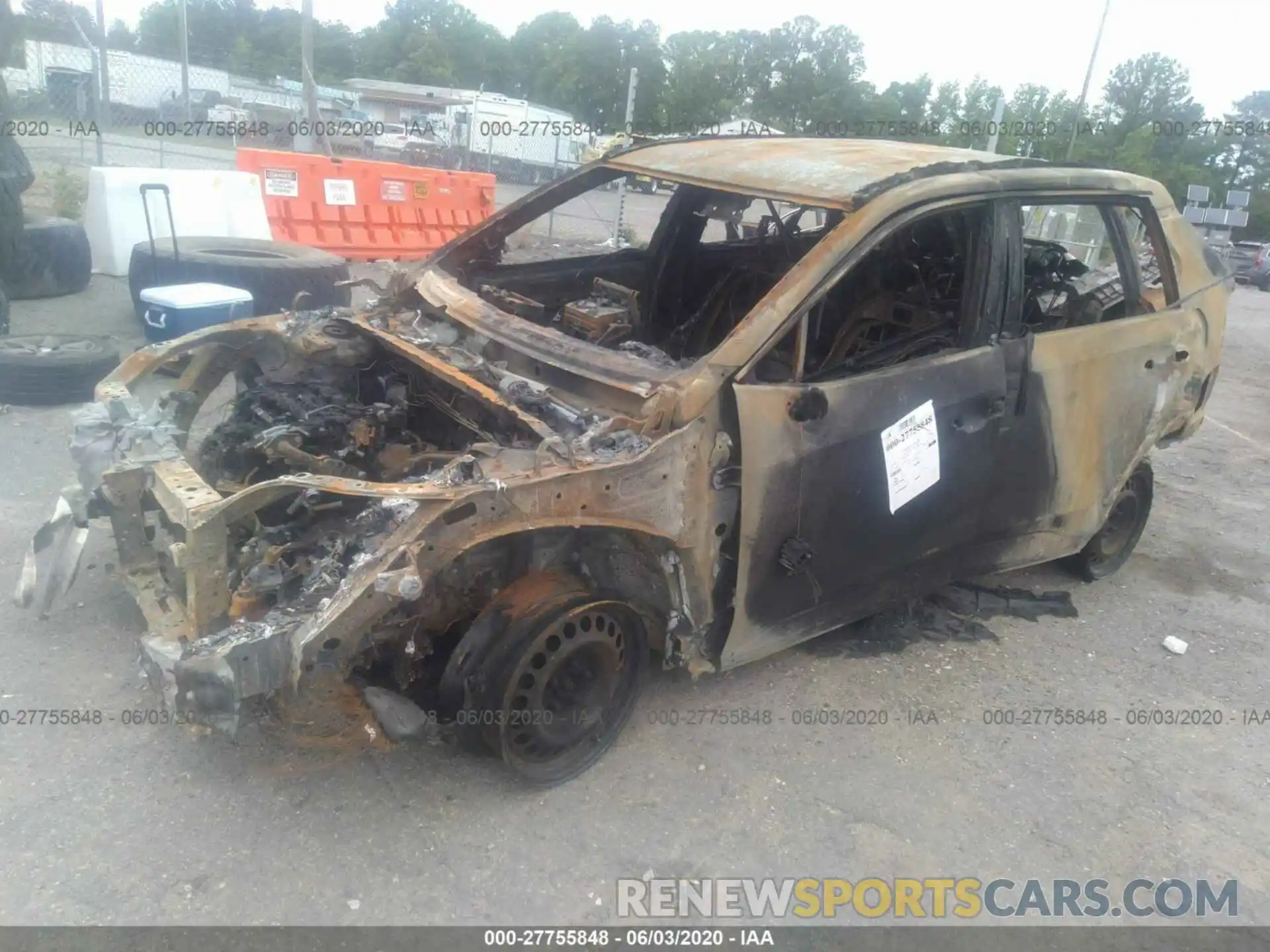 2 Photograph of a damaged car 2T3H1RFV7KW033650 TOYOTA RAV4 2019