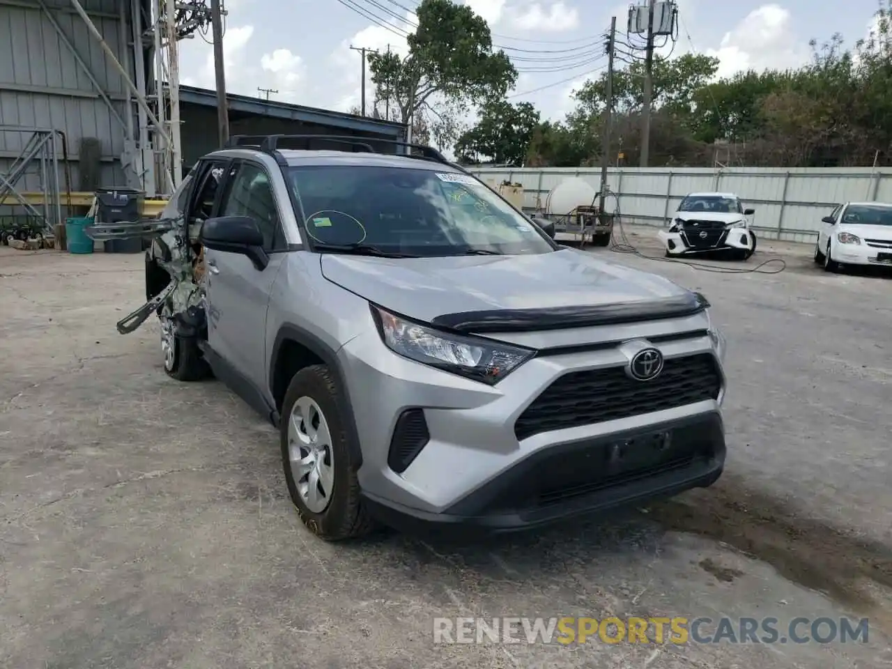 1 Photograph of a damaged car 2T3H1RFV7KW036371 TOYOTA RAV4 2019