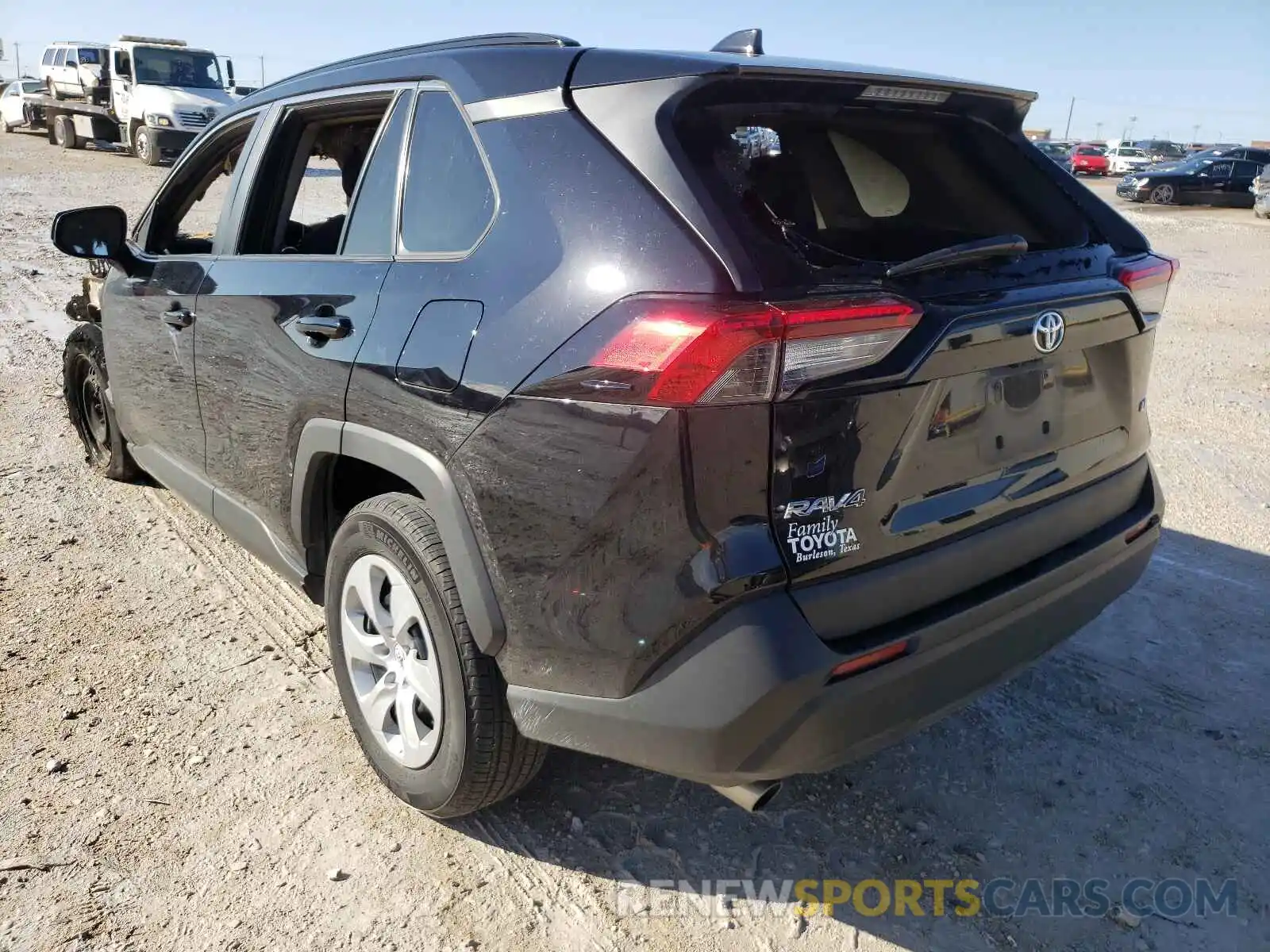 3 Photograph of a damaged car 2T3H1RFV7KW036600 TOYOTA RAV4 2019