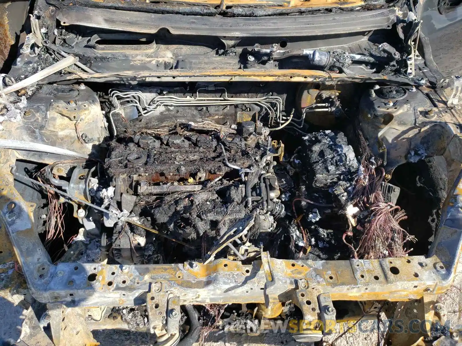 7 Photograph of a damaged car 2T3H1RFV7KW036600 TOYOTA RAV4 2019