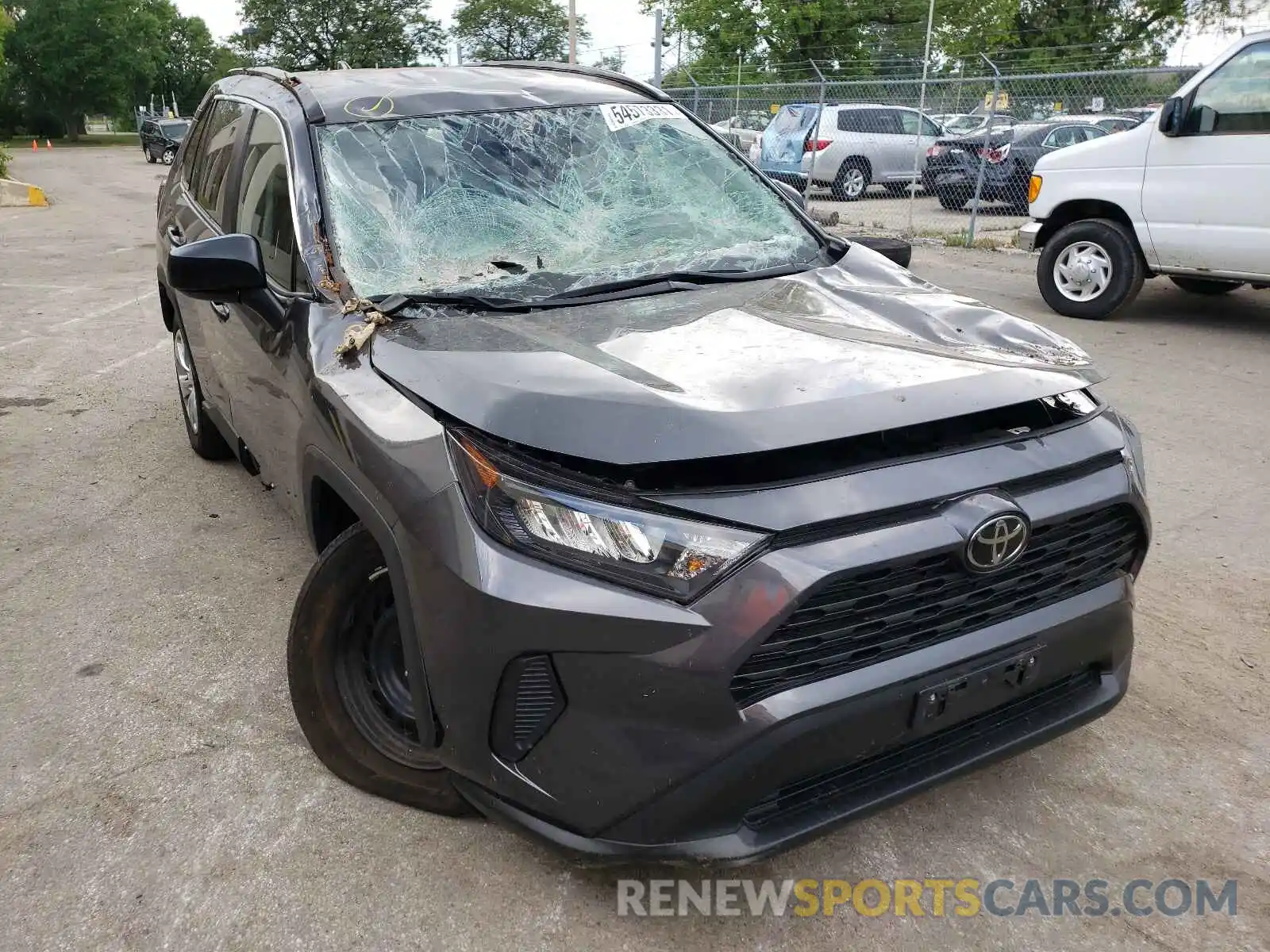 1 Photograph of a damaged car 2T3H1RFV7KW037259 TOYOTA RAV4 2019