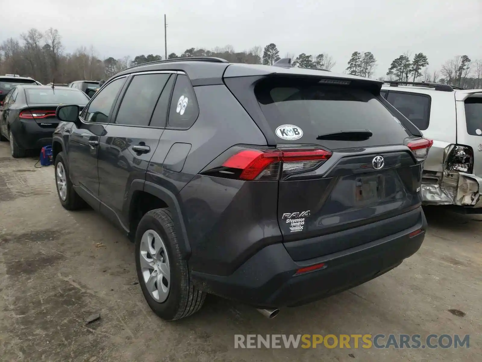 3 Photograph of a damaged car 2T3H1RFV7KW042171 TOYOTA RAV4 2019