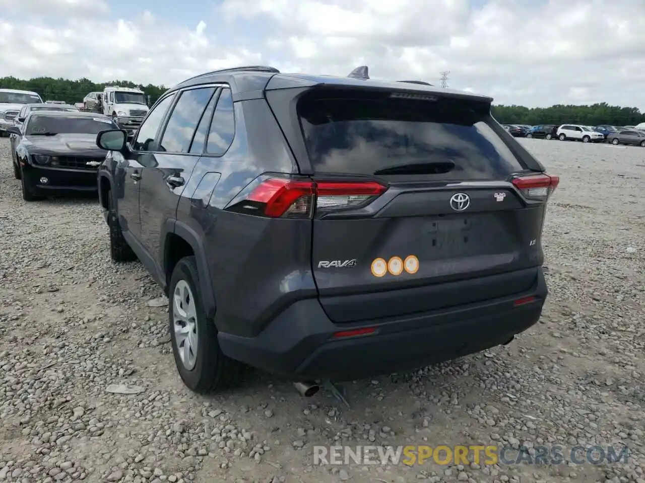 3 Photograph of a damaged car 2T3H1RFV7KW042199 TOYOTA RAV4 2019