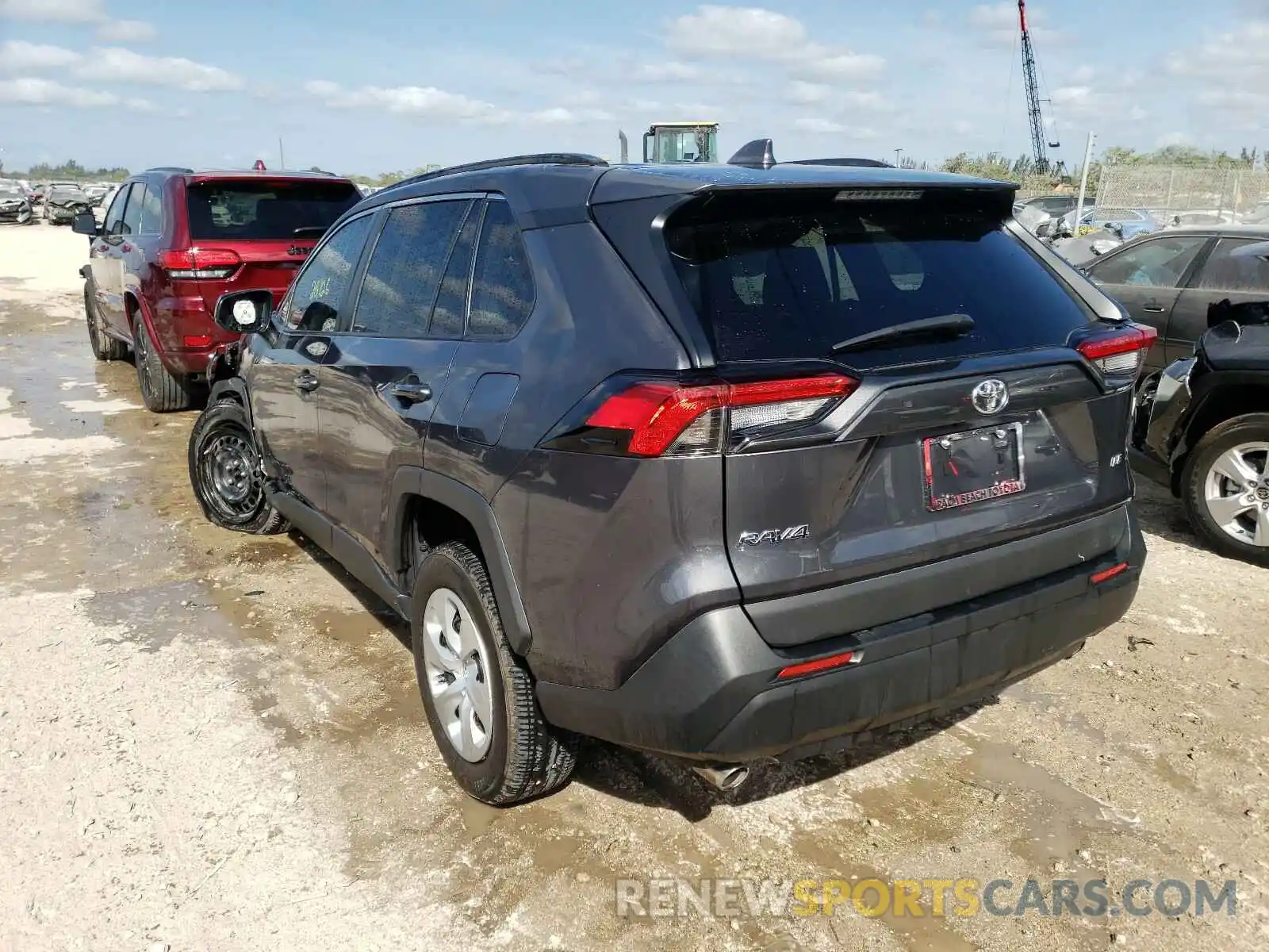 3 Фотография поврежденного автомобиля 2T3H1RFV7KW044227 TOYOTA RAV4 2019