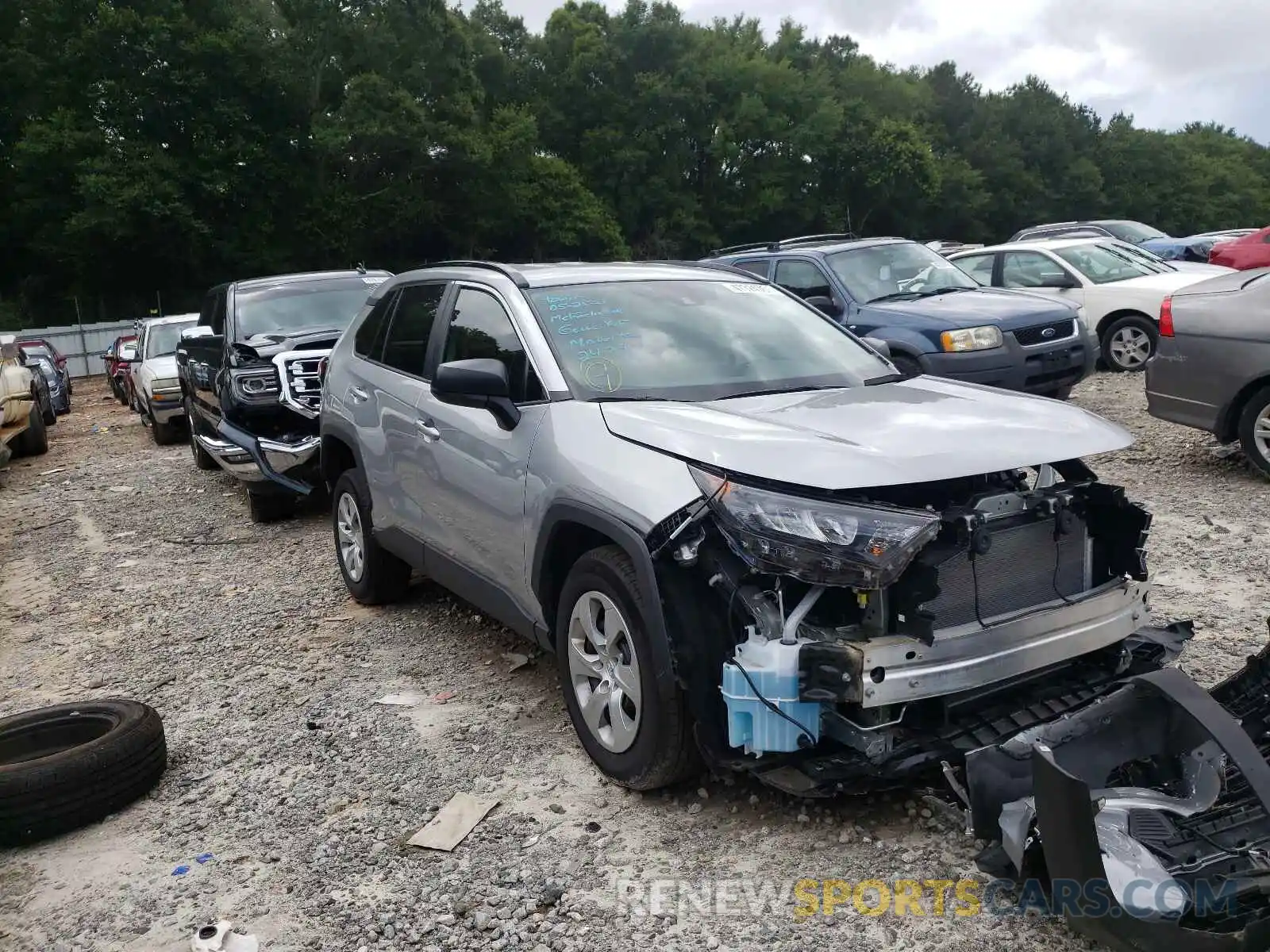 1 Photograph of a damaged car 2T3H1RFV7KW045569 TOYOTA RAV4 2019