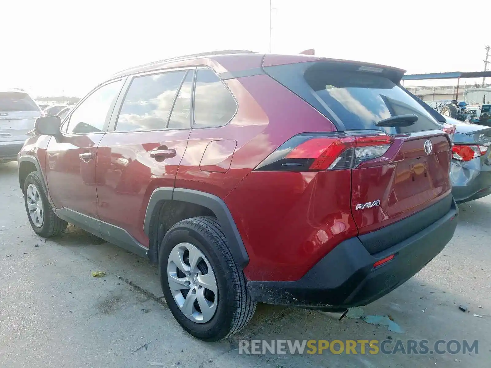 3 Photograph of a damaged car 2T3H1RFV7KW046219 TOYOTA RAV4 2019