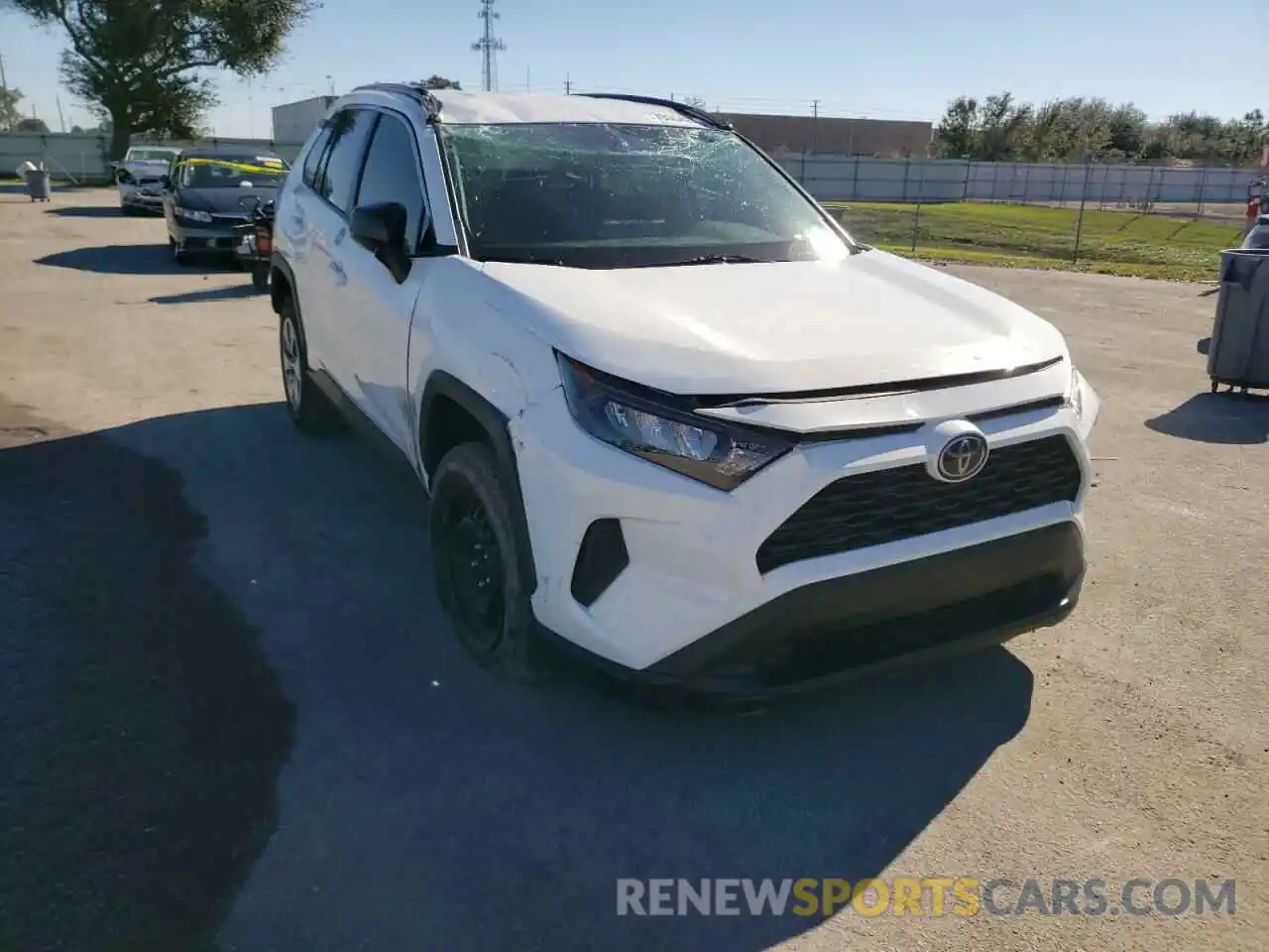 1 Photograph of a damaged car 2T3H1RFV7KW052585 TOYOTA RAV4 2019