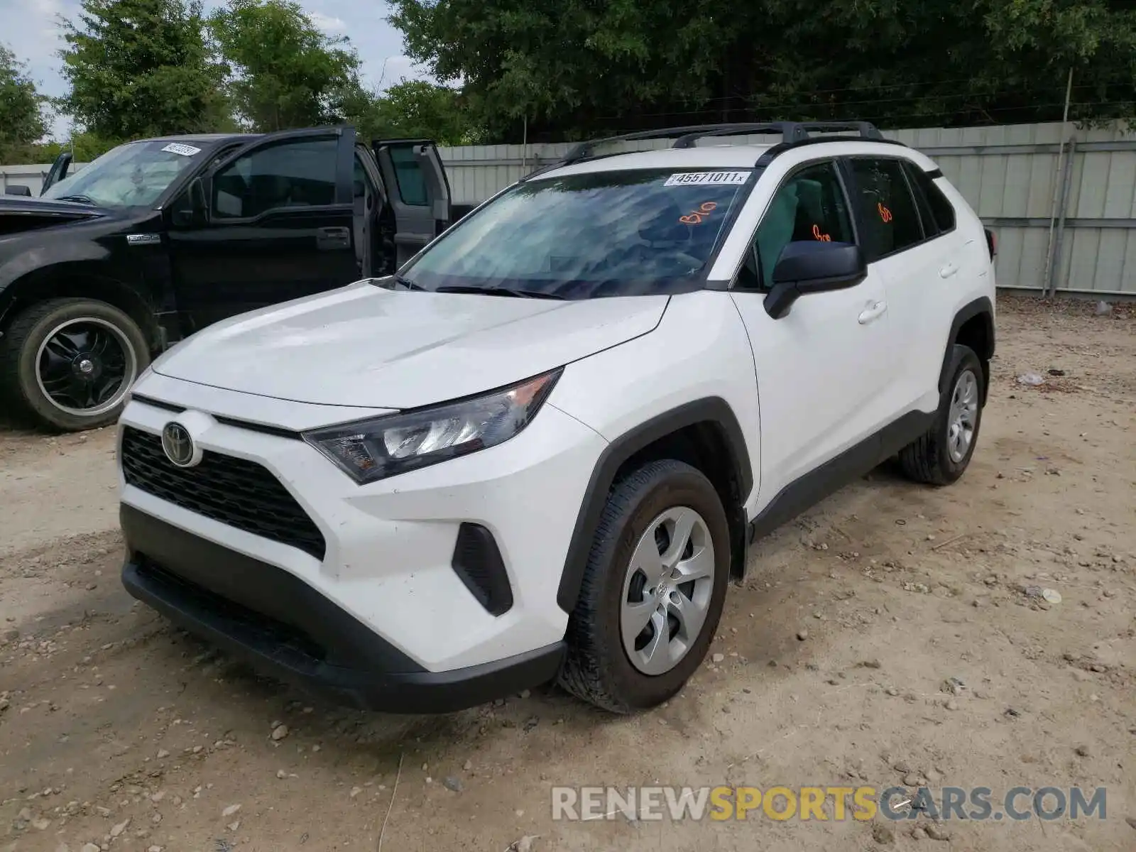 2 Фотография поврежденного автомобиля 2T3H1RFV7KW053624 TOYOTA RAV4 2019